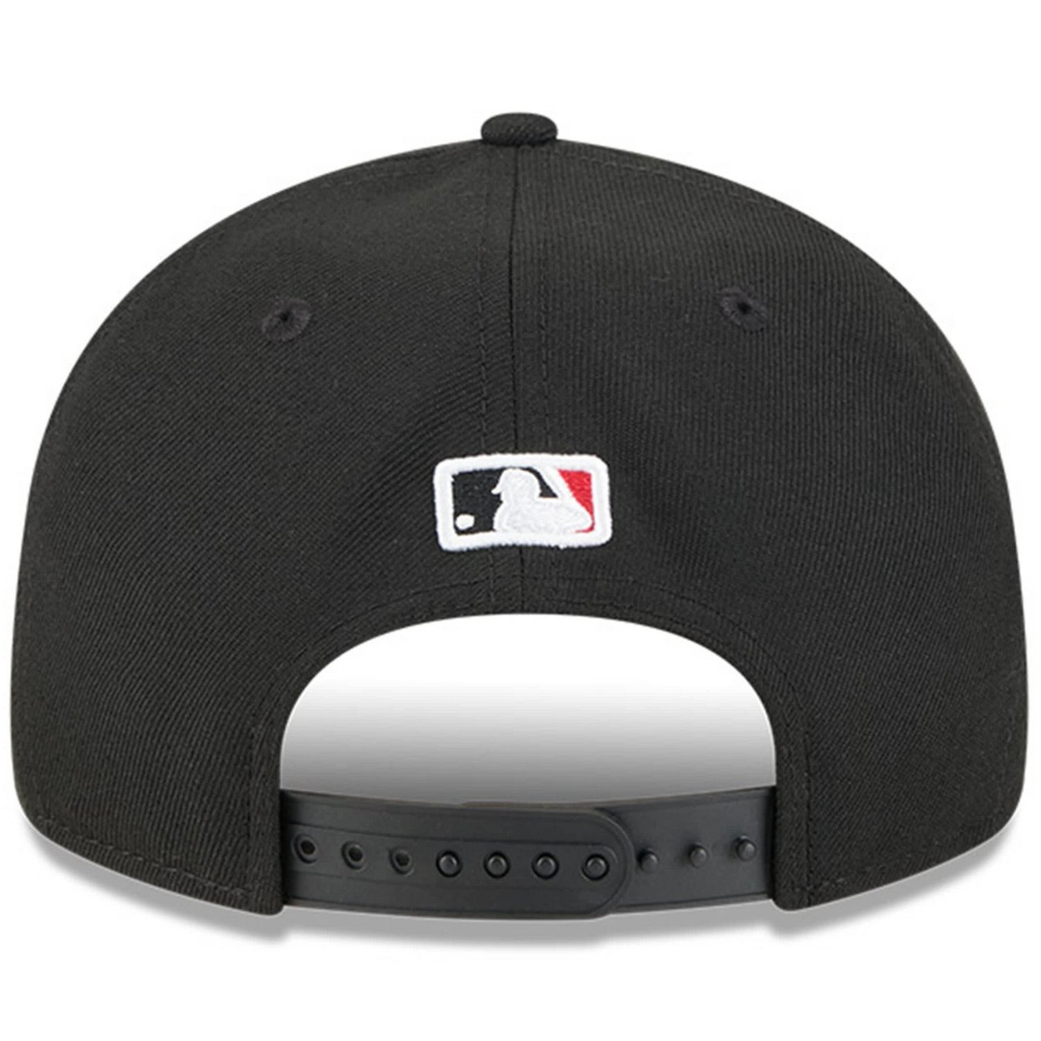 New Era Chicago White Sox Baseball Hall of Fame Retro Crown 9FIFTY Adjustable Hat - view number 4