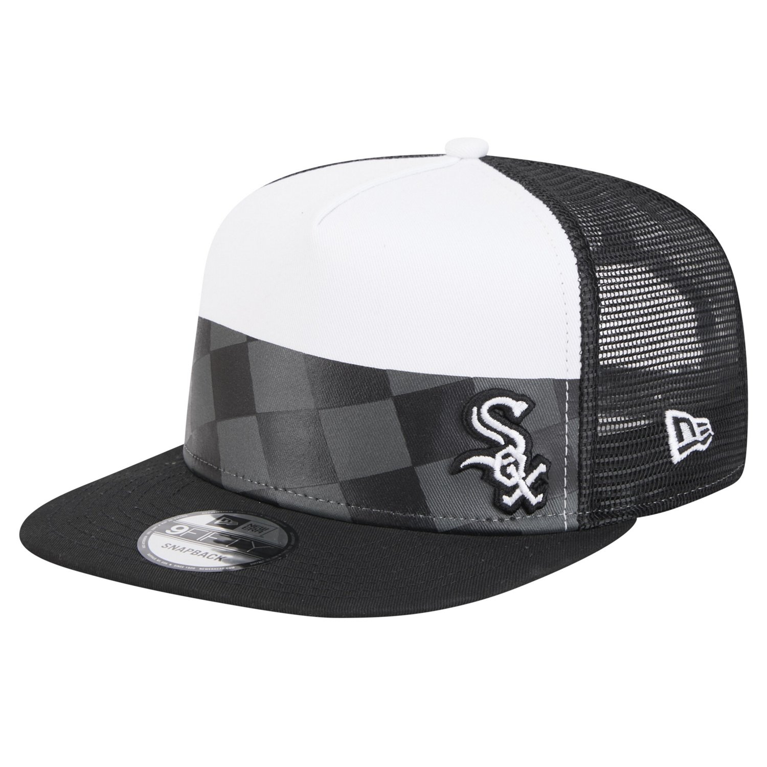 New Era Chicago White Sox Checkmate Trucker 9FIFTY Snapback Hat