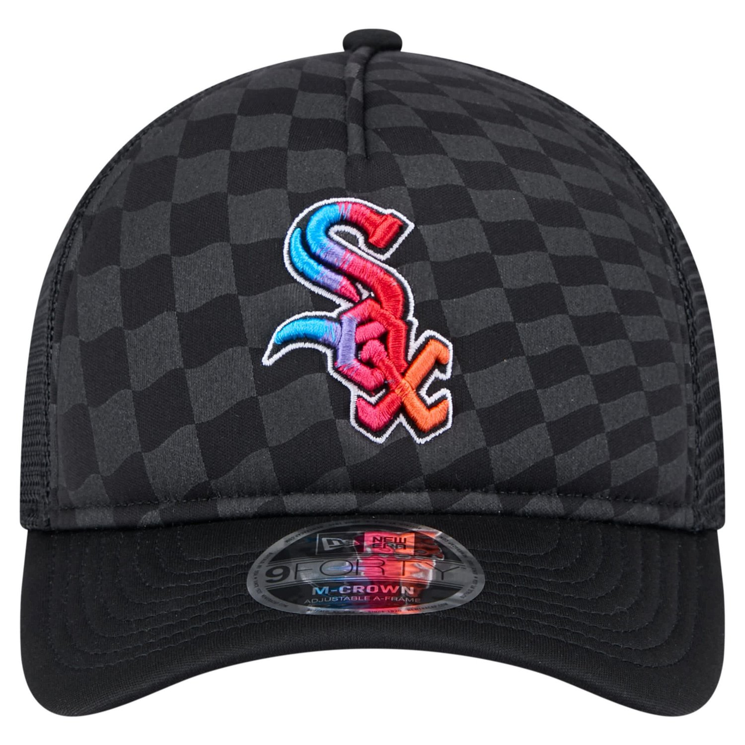 New Era Chicago White Sox Gradient 9FORTY A-Frame M-Crown Trucker Adjustable Hat