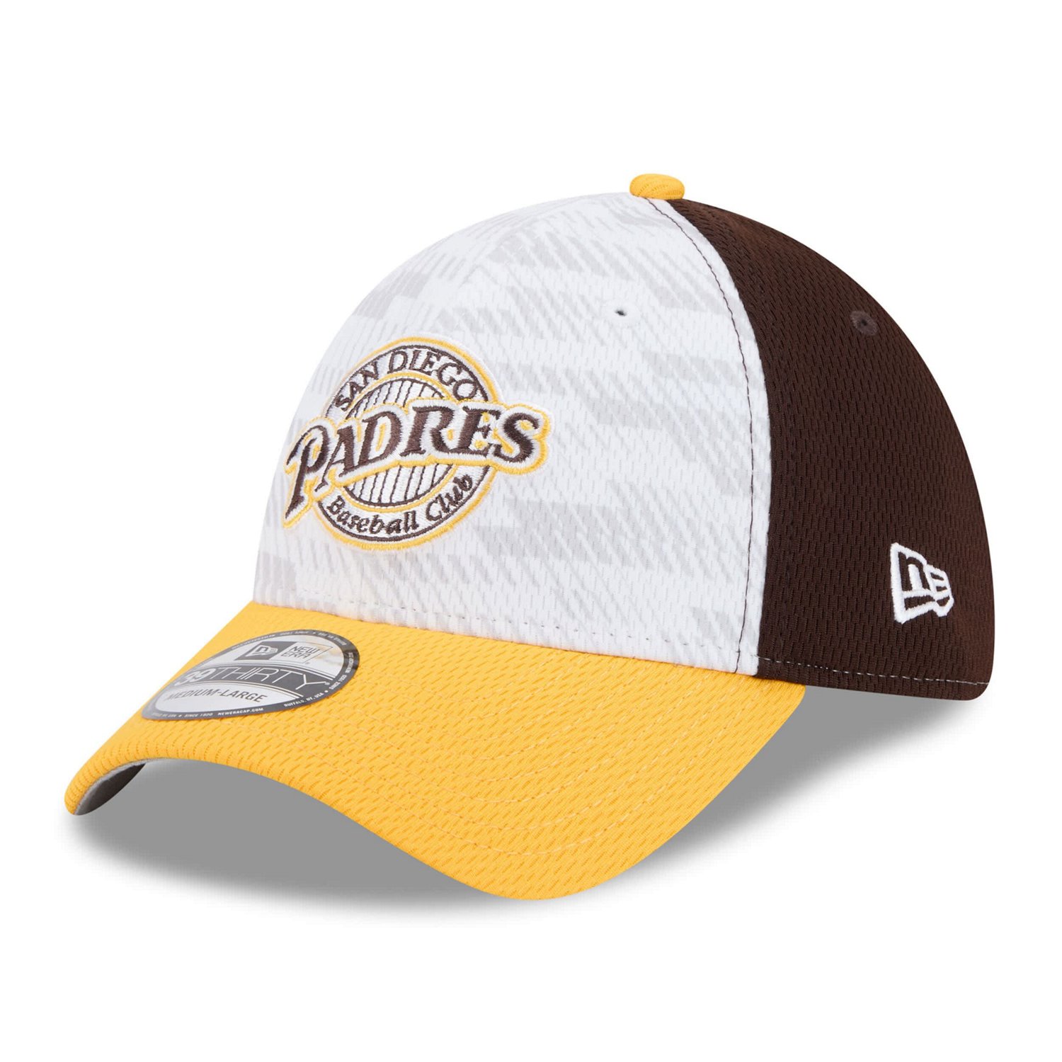 New Era Gold San Diego Padres 2025 MLB Clubhouse 39THIRTY Flex Hat - view number 1