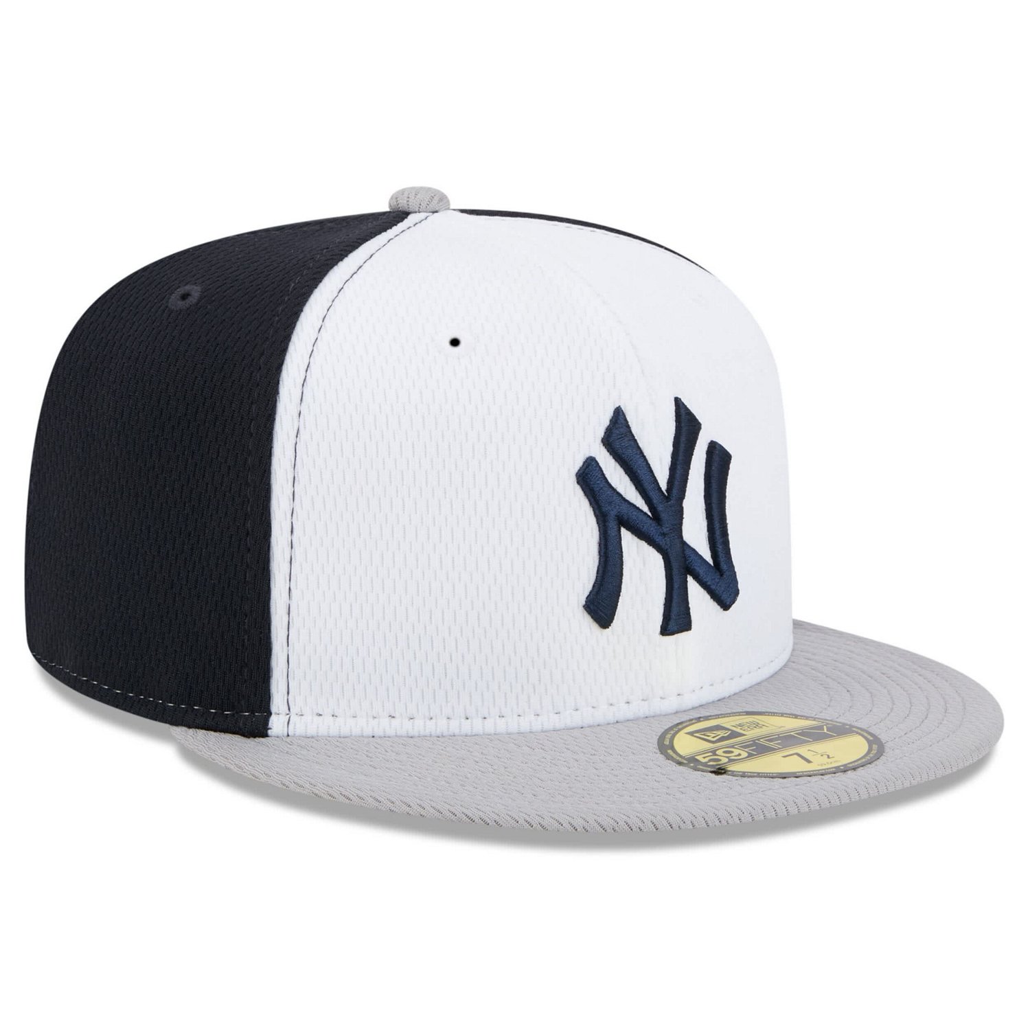New Era Gray New York Yankees 2025 MLB Clubhouse 59FIFTY Fitted Hat - view number 3