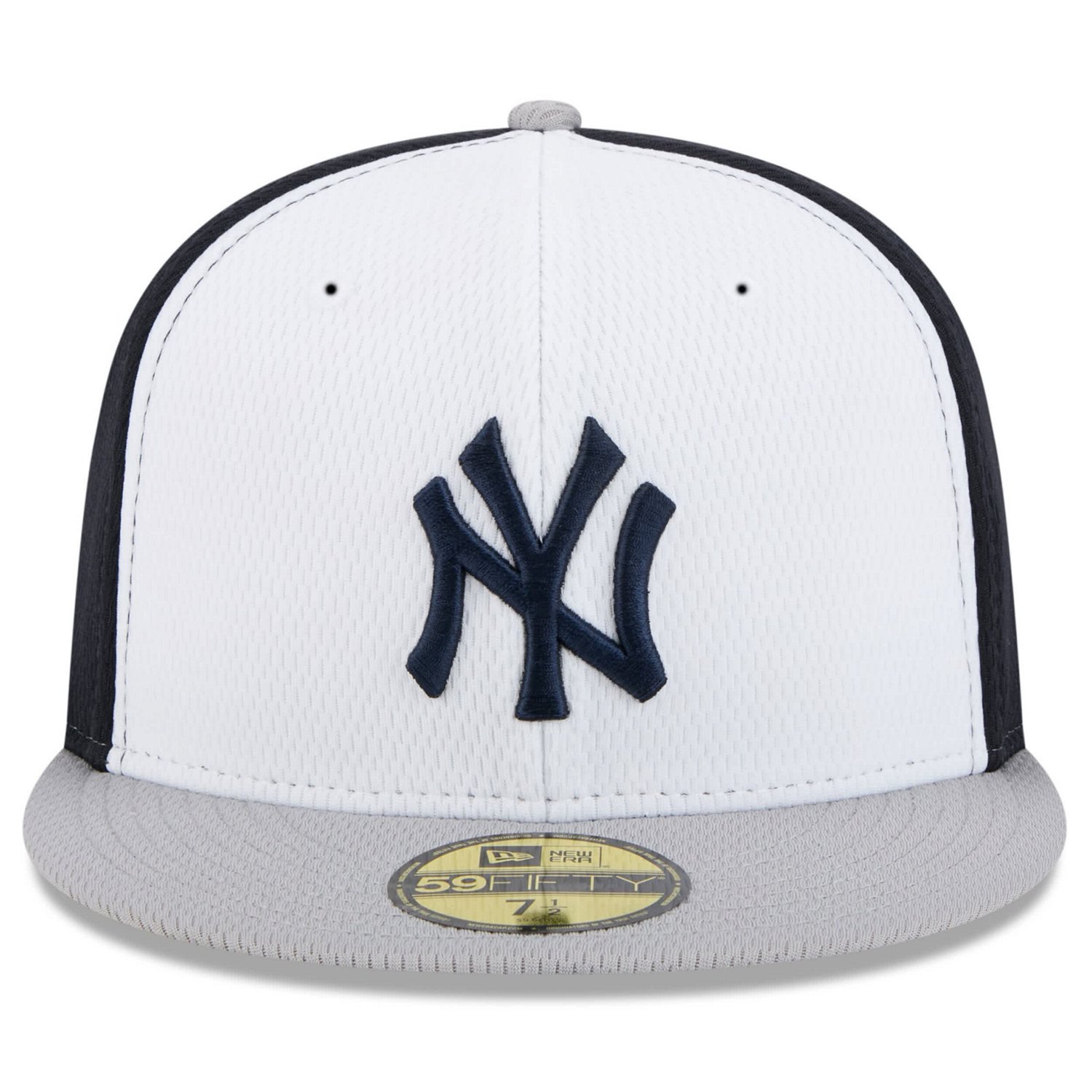 New Era Gray New York Yankees 2025 MLB Clubhouse 59FIFTY Fitted Hat - view number 2