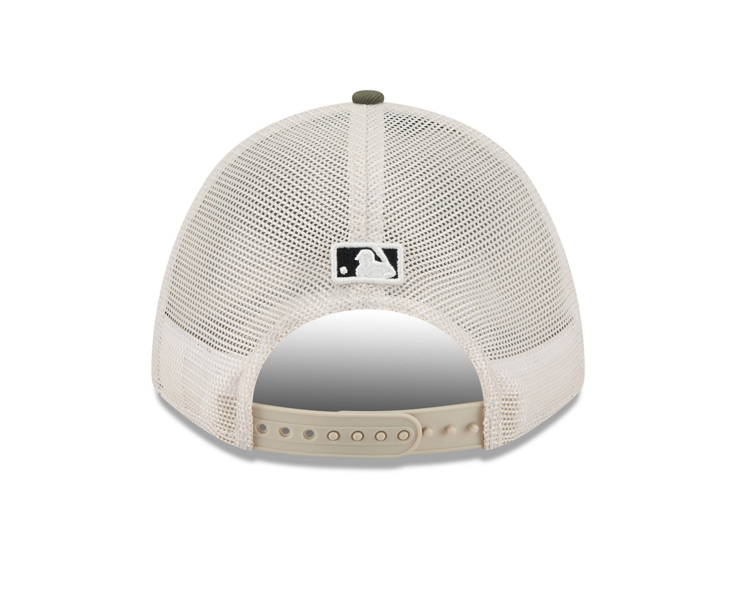 New Era Men's Chicago White Sox  2025 Armed Forces Day M-Crown 9FORTY A-Frame - view number 2