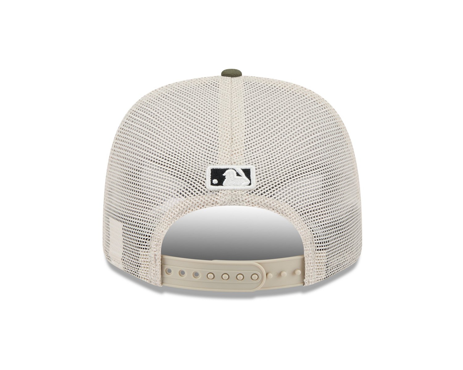 New Era Men's Milwaukee Brewers  2025 Armed Forces Day Stretch Snap 9SEVENTY