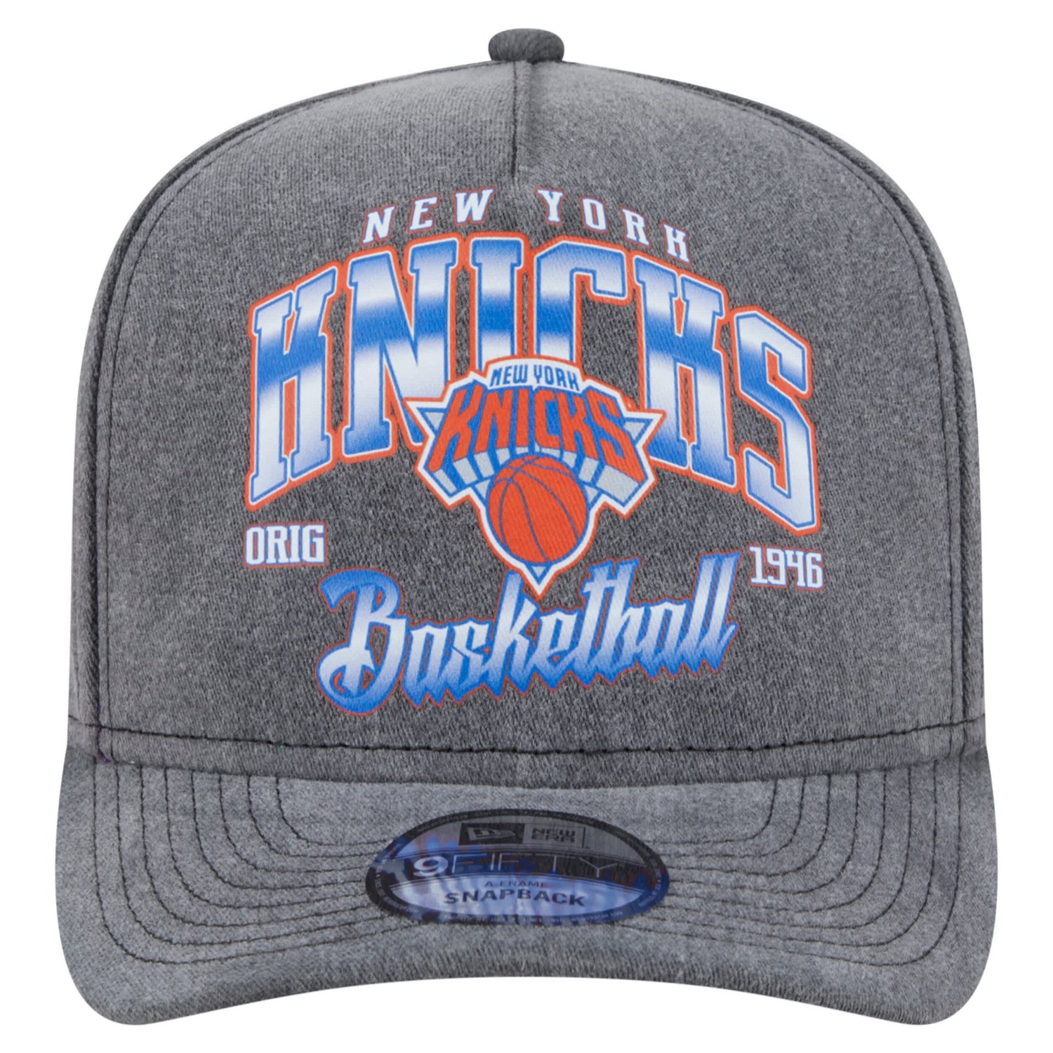 New Era New York Knicks Throwback Washed Pre-Curved 9FIFTY Snapback Hat