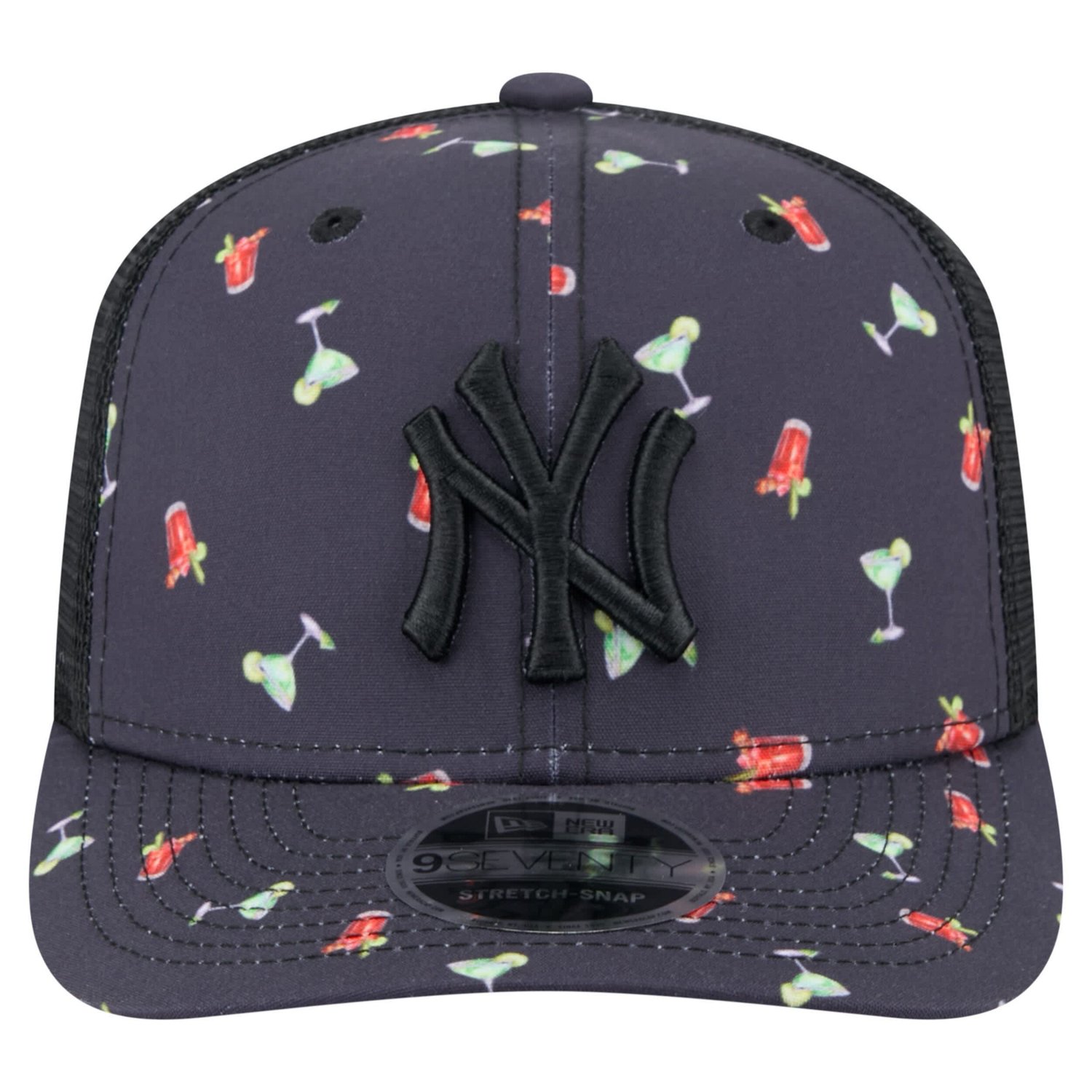 New Era New York Yankees Adventure Drinks Pattern 9SEVENTY Stretch-Snap Hat
