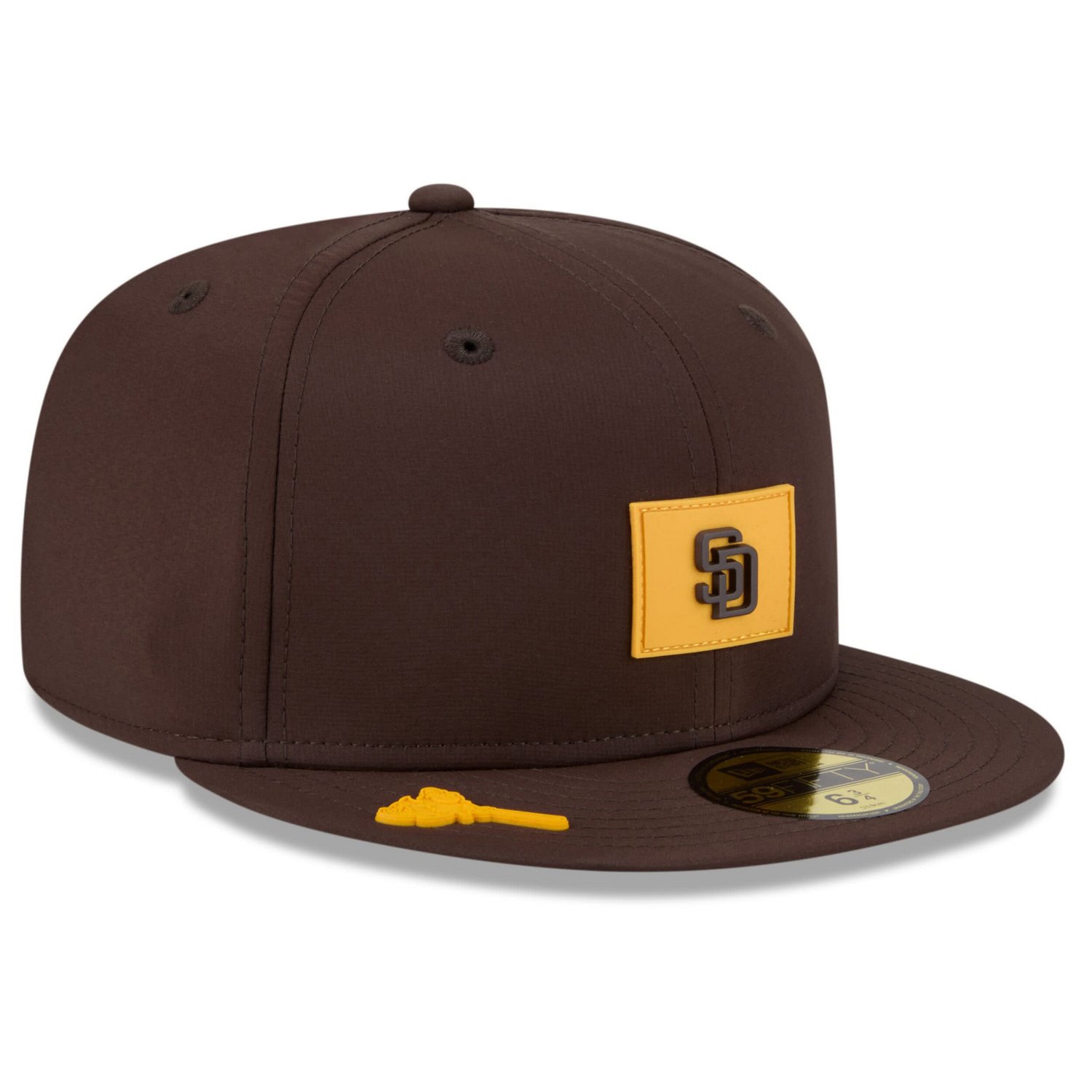 New Era San Diego Padres 2026 Clubhouse 59FIFTY Fitted Hat - view number 3