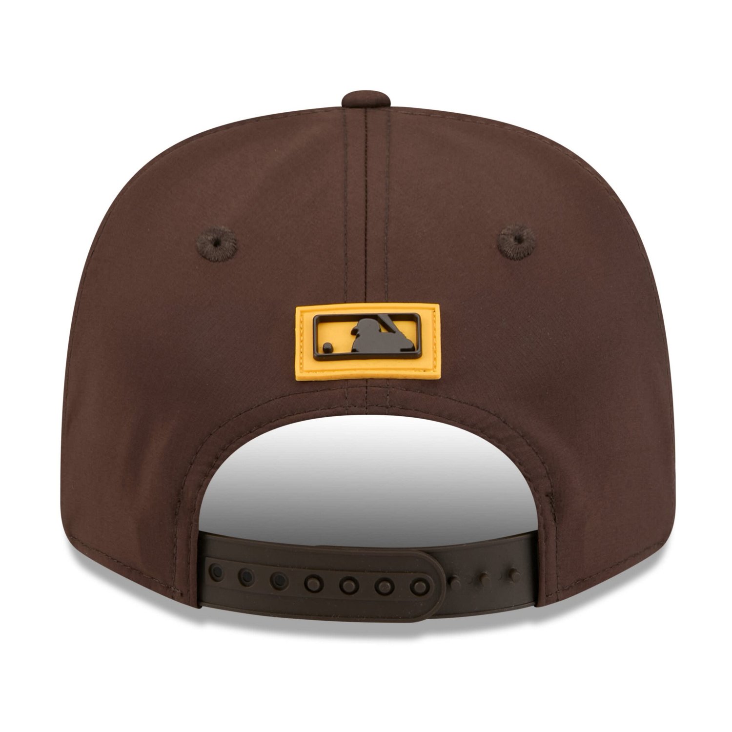 New Era San Diego Padres 2026 Clubhouse 9SEVENTY Adjustable Hat - view number 4