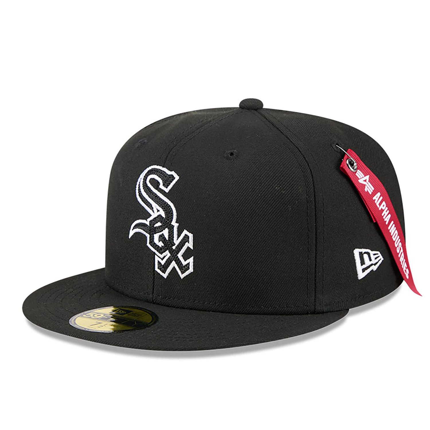 New Era x Alpha Industries Chicago White Sox 59FIFTY Fitted Hat - view number 3