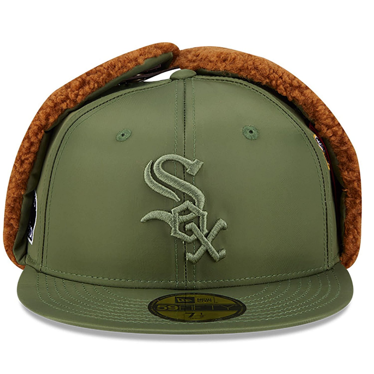 New Era x Alpha Industries Chicago White Sox Dog Ear 59FIFTY Fitted Hat - view number 2