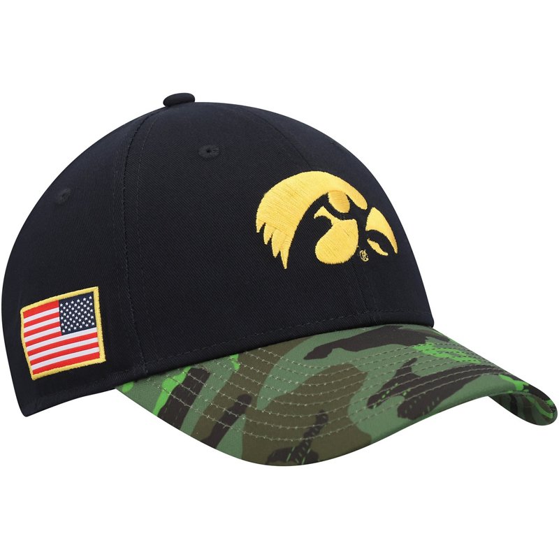 Nike /Camo Iowa Haw… - image