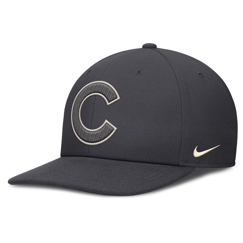 Nike Chicago Cubs S… - image