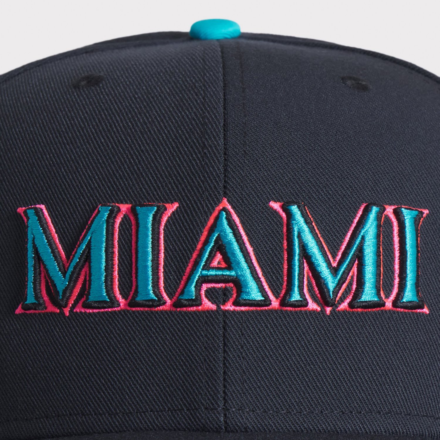 Nike Miami Marlins 2025 City Connect Performance Fitted Hat - view number 4