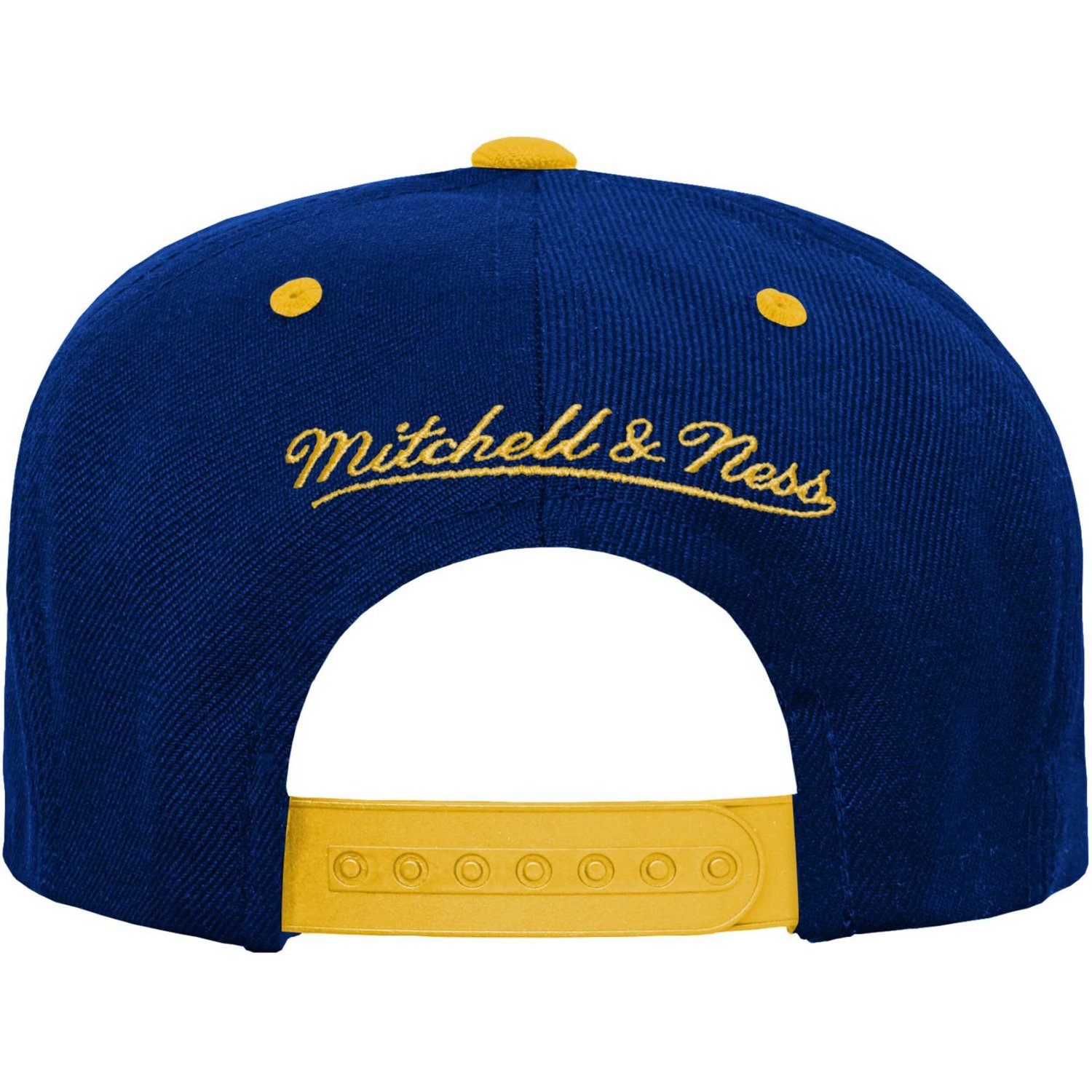 Youth Mitchell  Ness Marquette Golden Eagles Varsity Letter Snapback Hat - view number 3