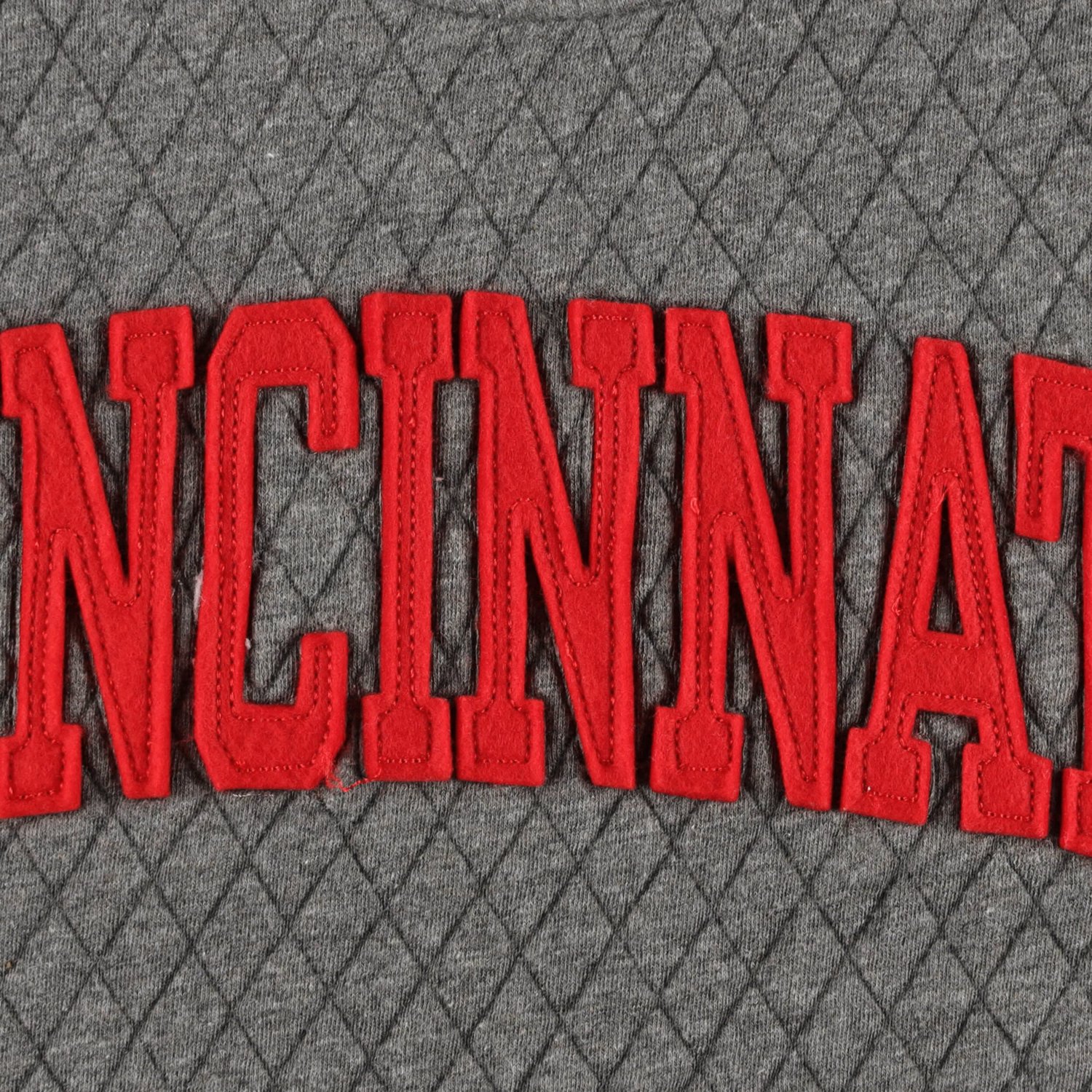 Pressbox Heather Charcoal Cincinnati Bearcats Moose Quilted Pullover Sweatshirt - view number 4