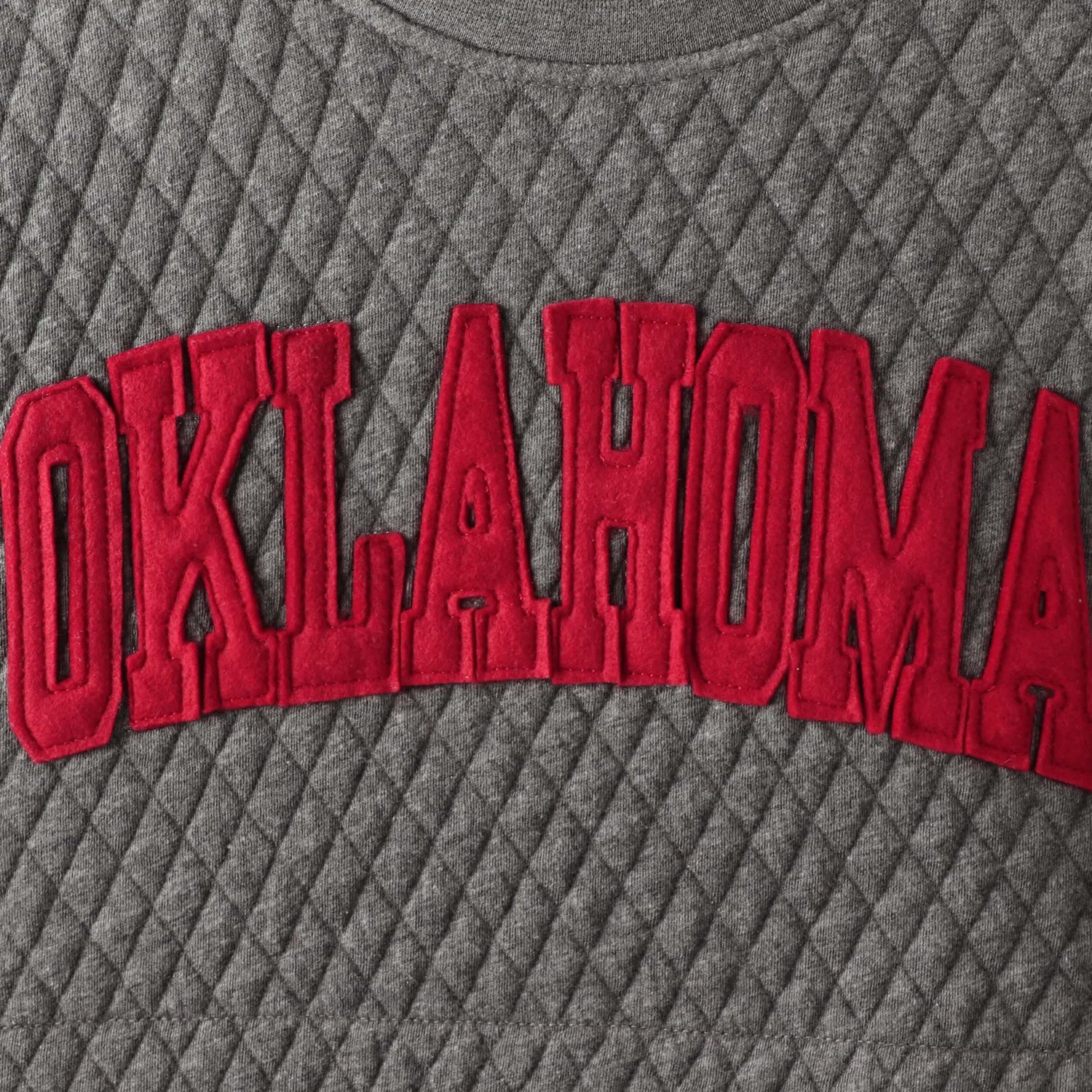Pressbox Heather Charcoal Oklahoma Sooners Moose Quilted Pullover Sweatshirt