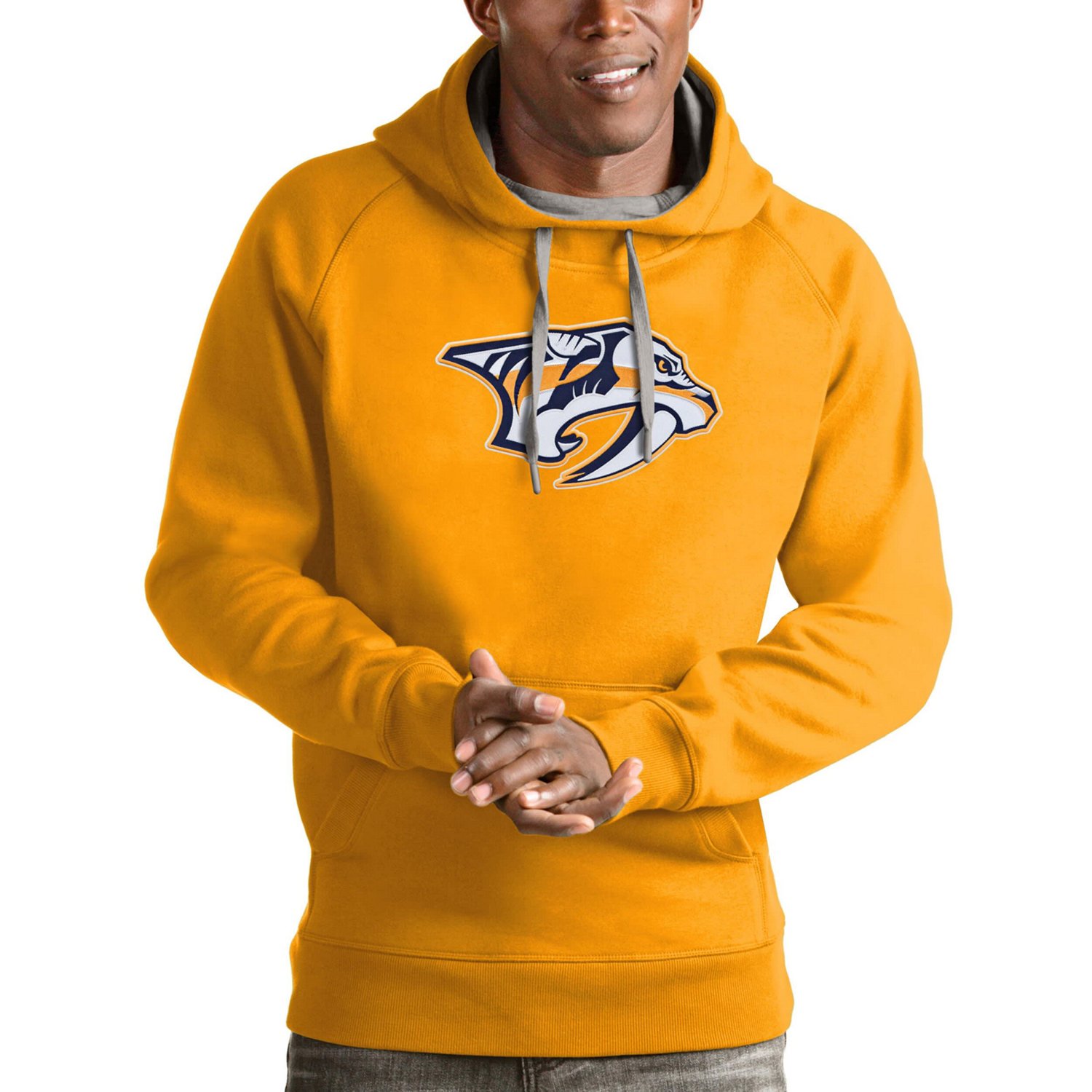 Antigua Nashville Predators Logo Victory Pullover Hoodie
