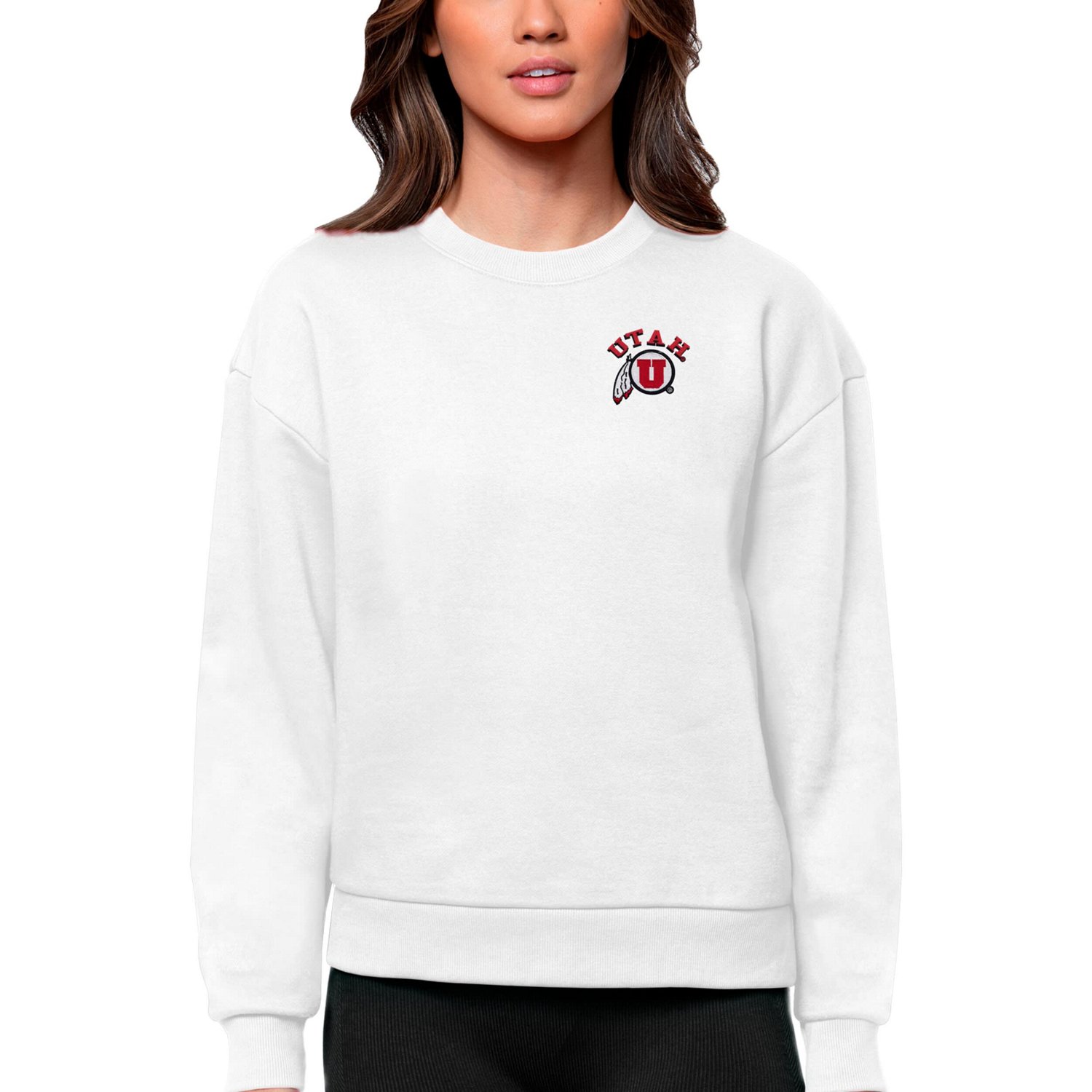 Antigua Utah Utes Logo Victory Crewneck Pullover Sweatshirt