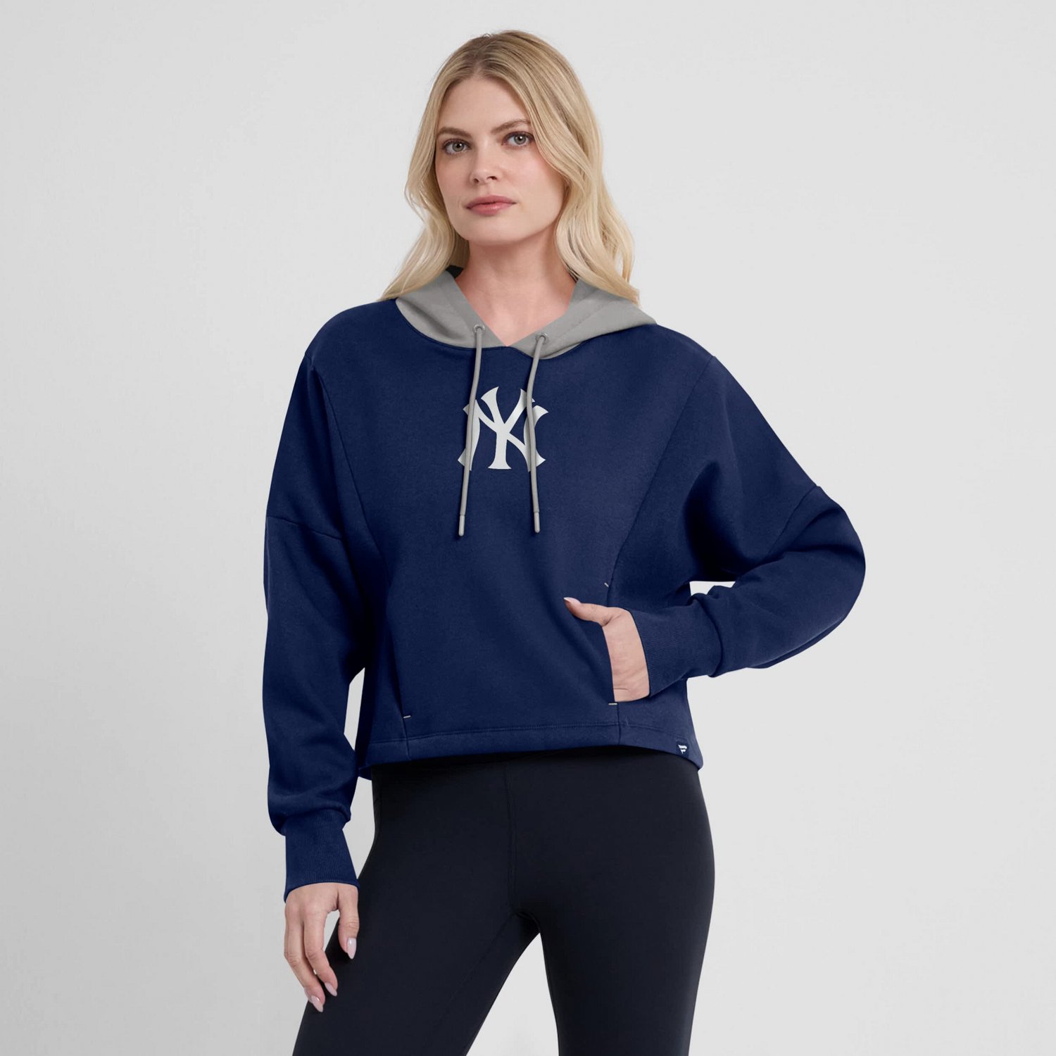 Fanatics New York Yankees Oversized Legacy Favorite Spectator Pullover Hoodie - view number 4