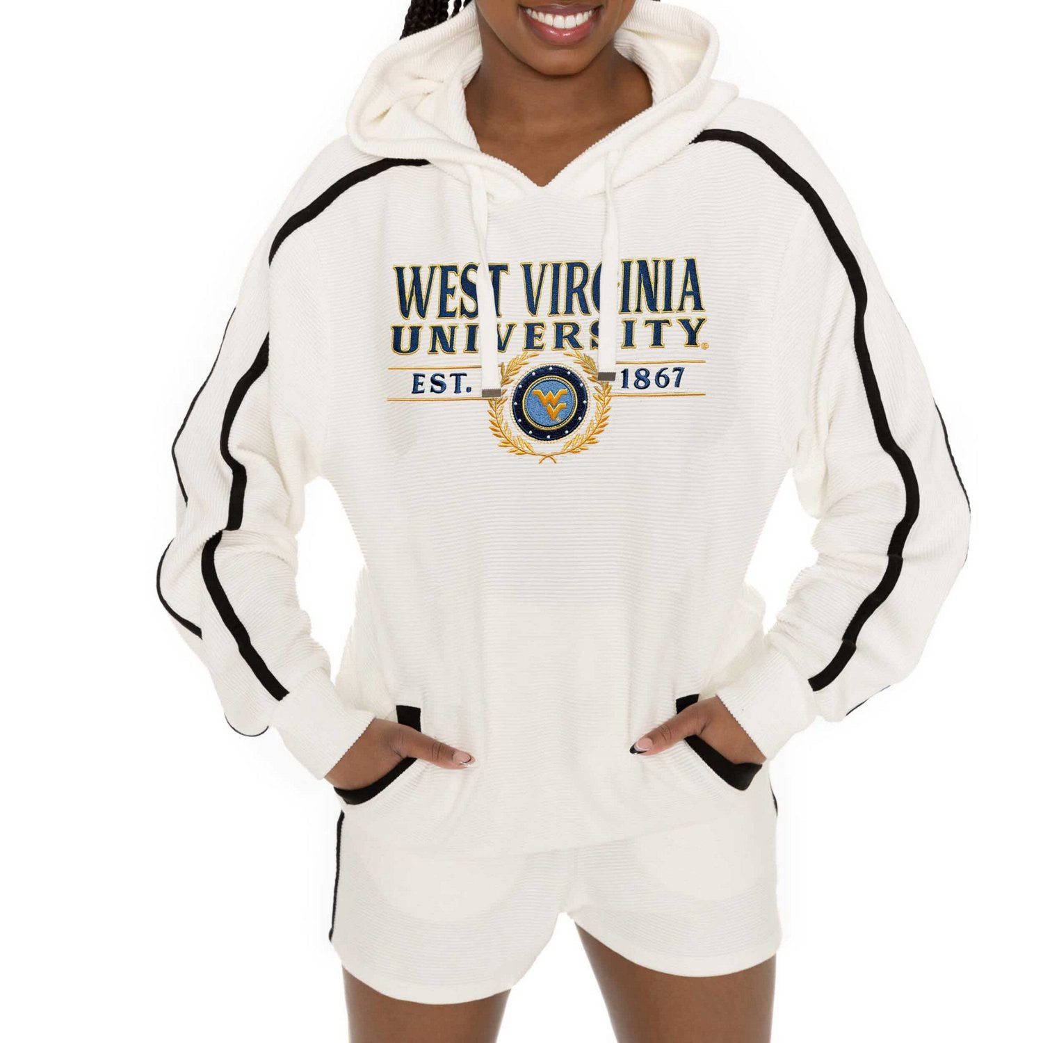 Gameday Couture West Virginia Mountaineers Down Set Go Pullover Hoodie and Shorts Set - view number 2