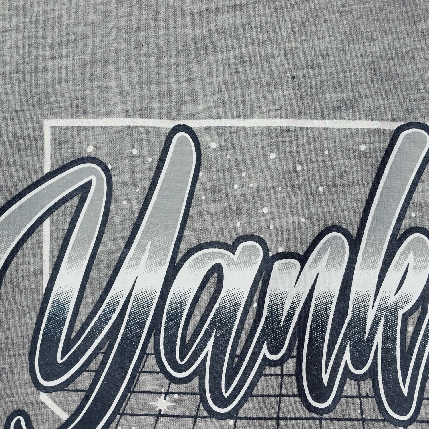 Girls Youth Heathered Gray New York Yankees Bleachers T-Shirt - view number 3