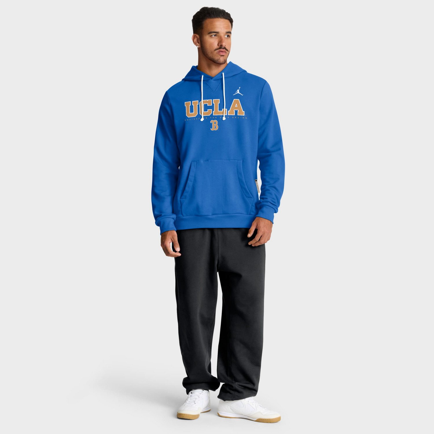 Jordan Brand UCLA Bruins 2025 Sideline Standard Issue Dri-FIT Hoodie - view number 3
