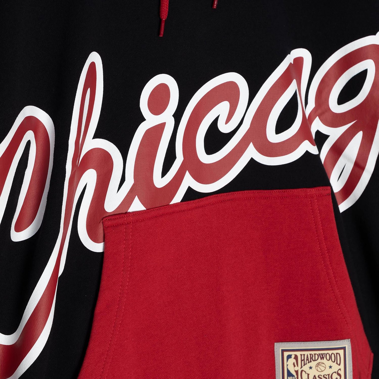 Mitchell  Ness Chicago Bulls Hardwood Classics Big Face 50 Pullover Hoodie                                                       - view number 4