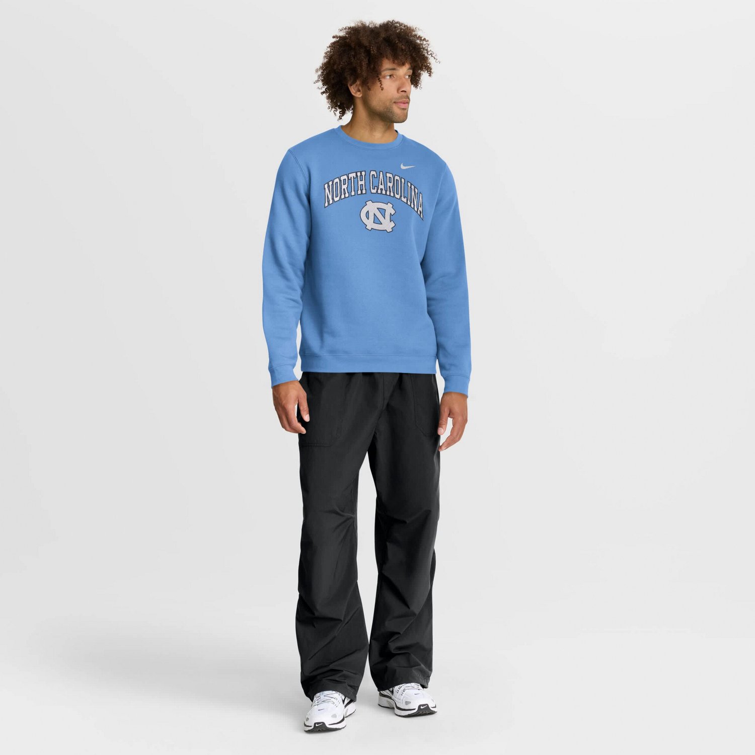 Nike Carolina North Carolina Tar Heels Arch Pullover Sweatshirt - view number 3