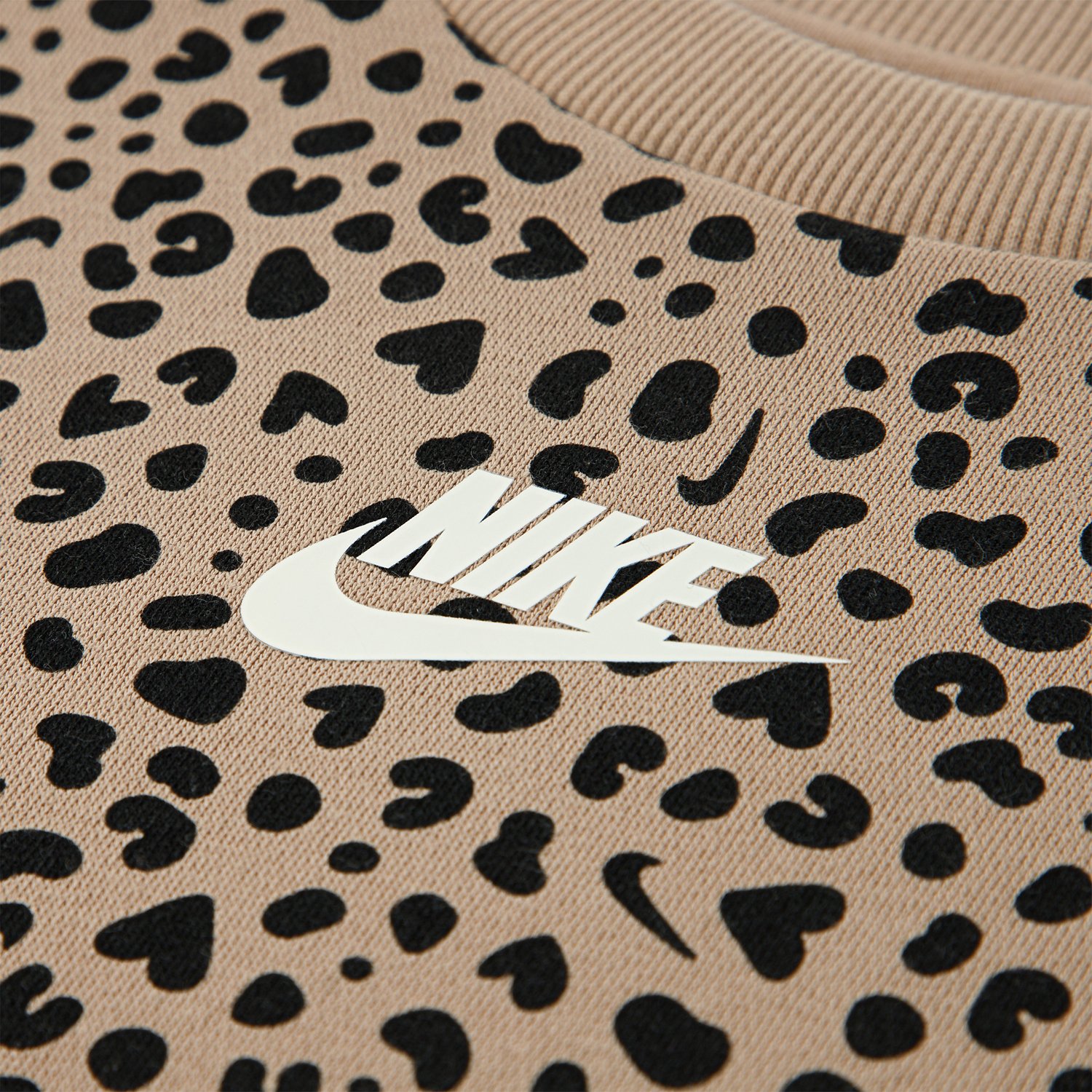 Nike Wild Warmth Crewneck and Flared Leggings 2-Piece Set - view number 3