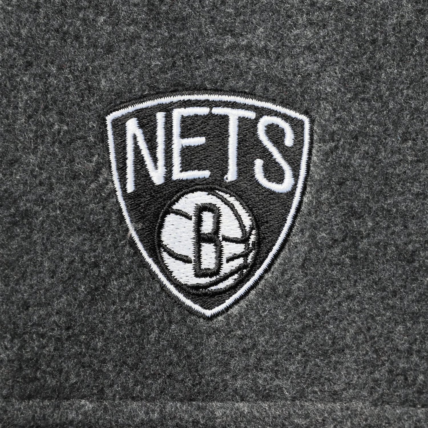 Columbia Brooklyn Nets Heathered Charcoal Flanker Full-Zip Jacket