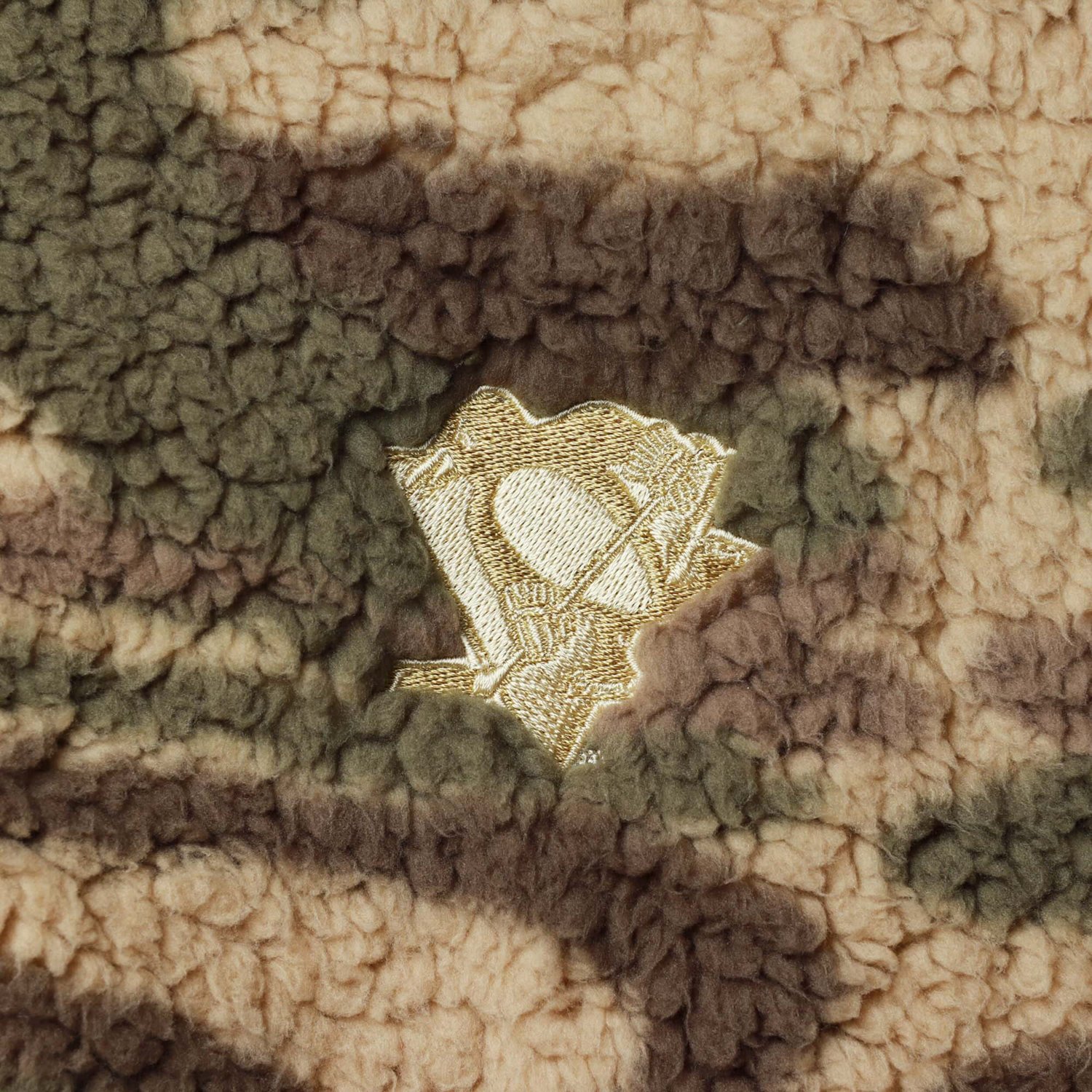 G-III Sports by Carl Banks Pittsburgh Penguins Sherpa Quarter-Zip Jacket - view number 4