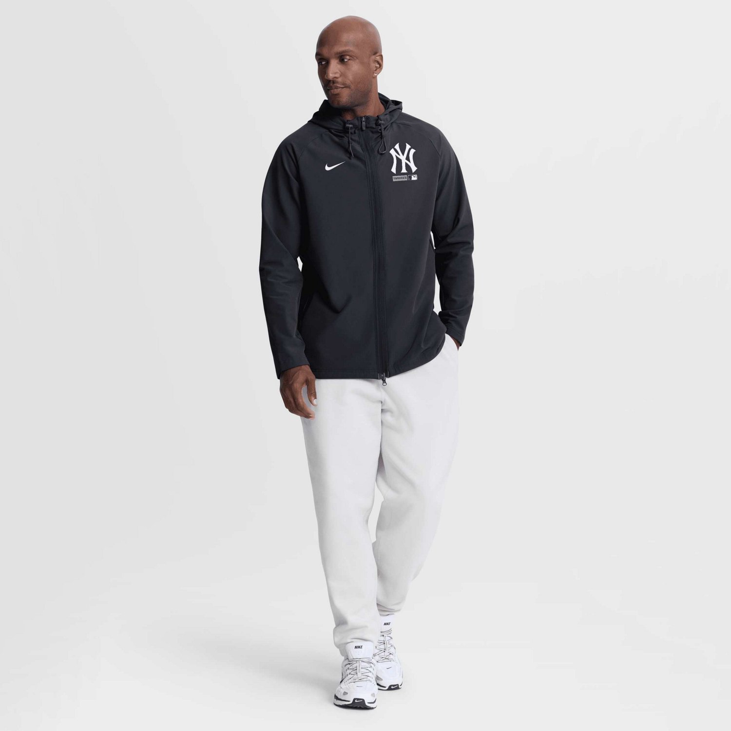 Nike New York Yankees Authentic Collection Raglan Therma-FIT Full-Zip Hooded Jacket - view number 3