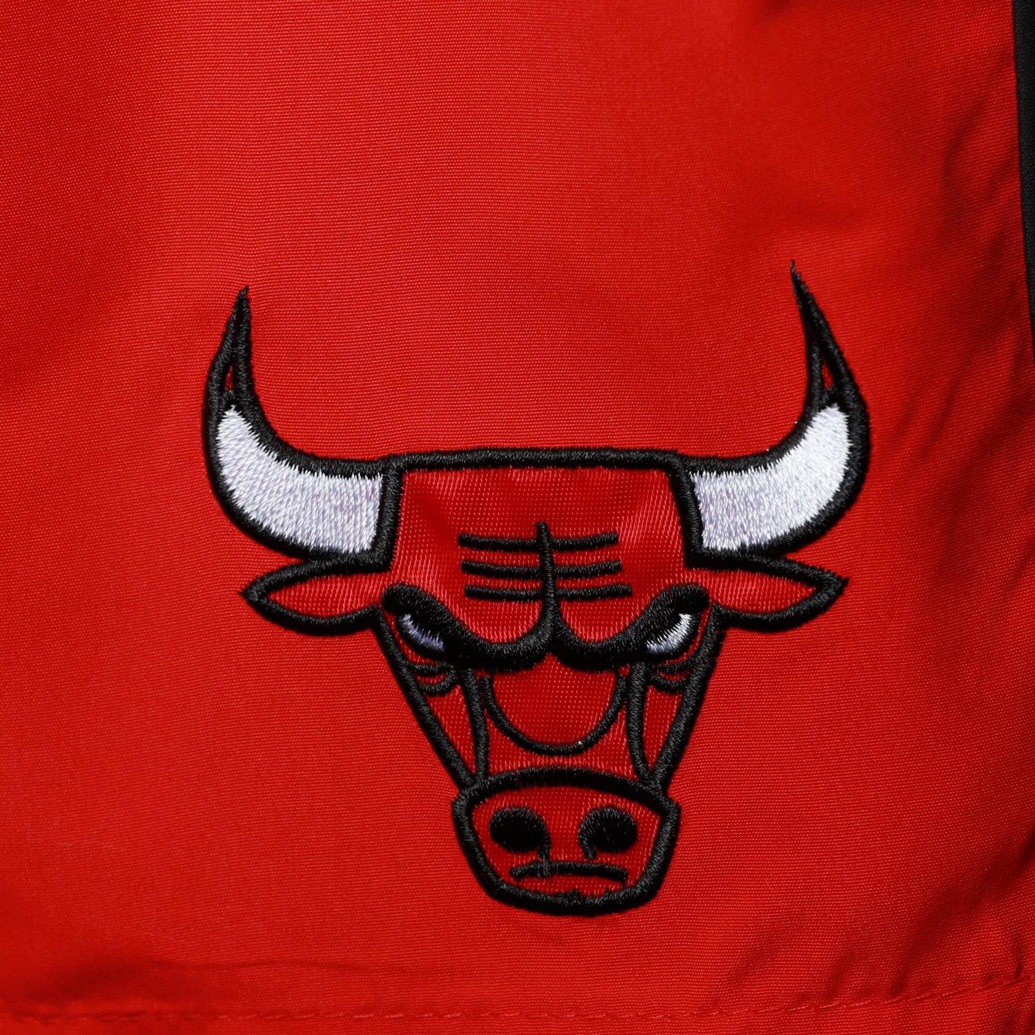G-III Sports by Carl Banks Chicago Bulls Sand Beach Volley Swim Shorts - view number 4