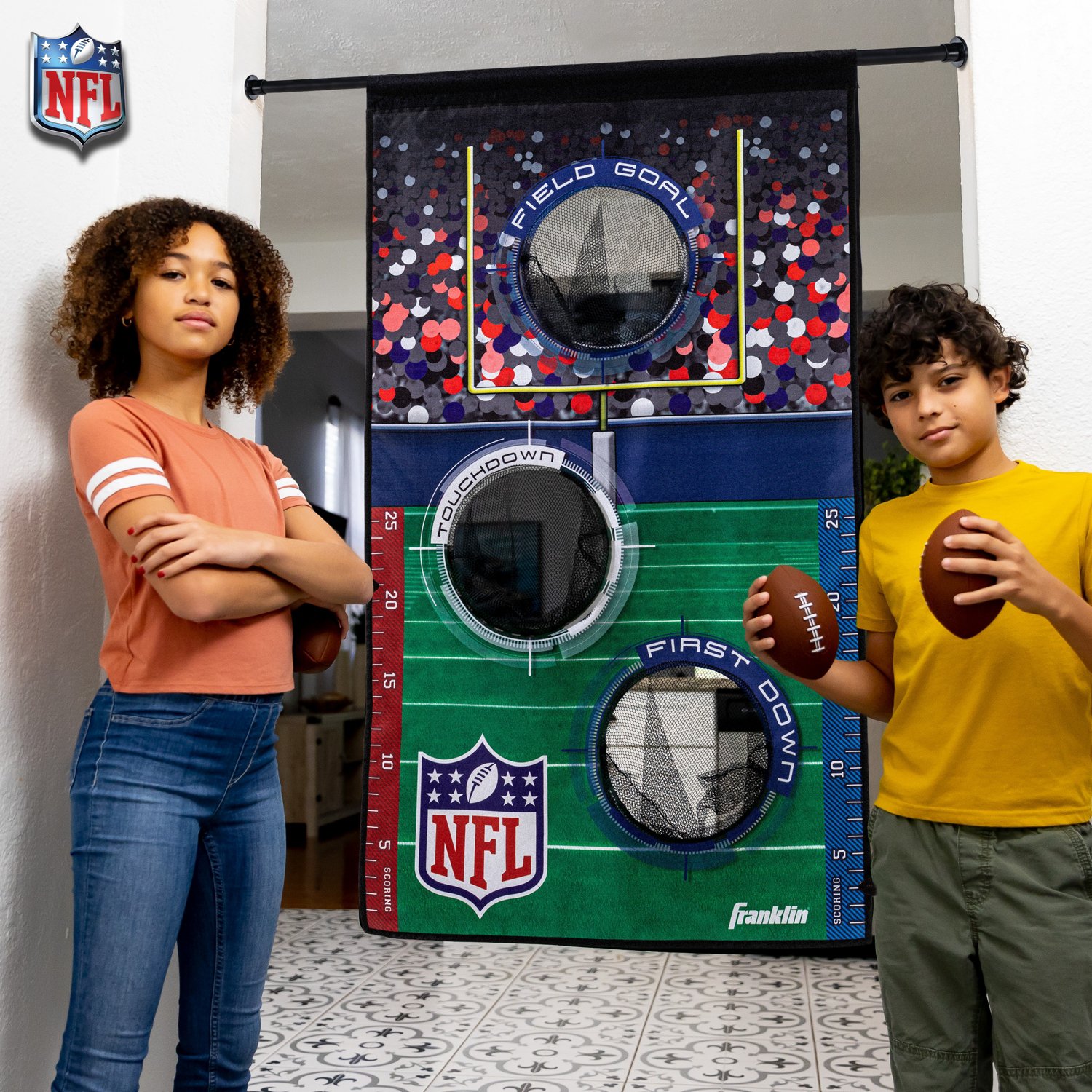 Franklin NFL Mini Football Deluxe Target Toss Game