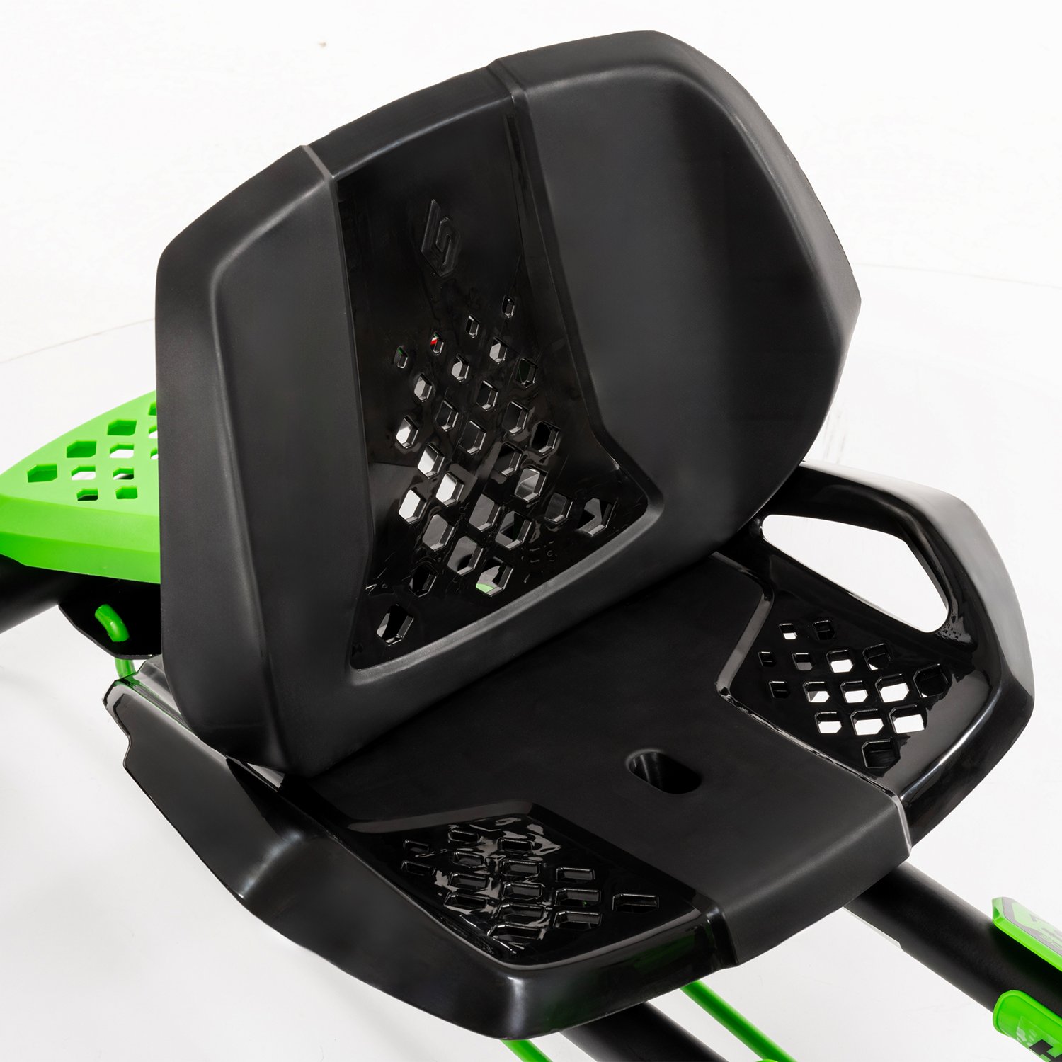 Huffy Kids' Green Machine 16 in Drifting Trike - view number 6