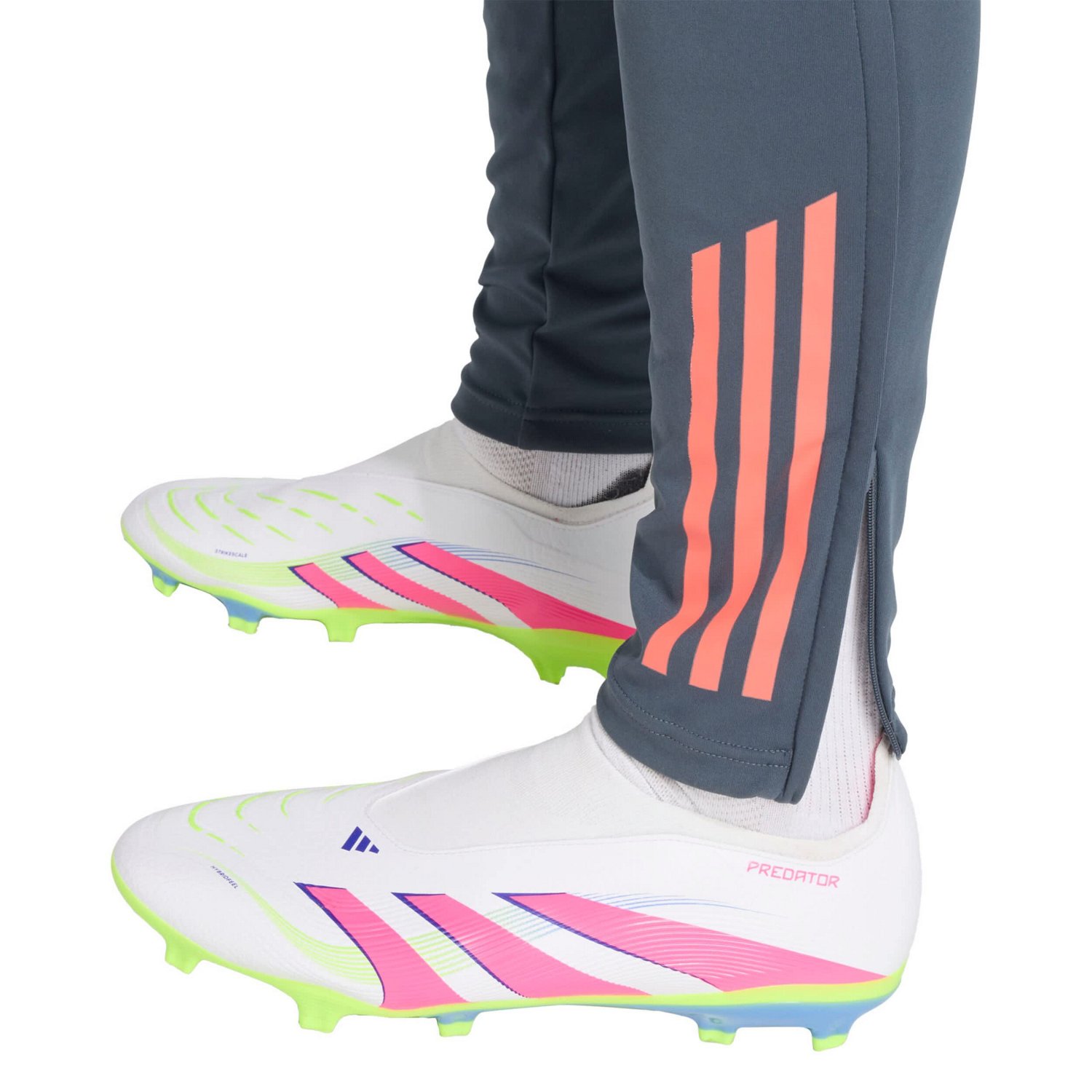 adidas Bayern Munich 2025 26 AEROREADY Training Pants - view number 4