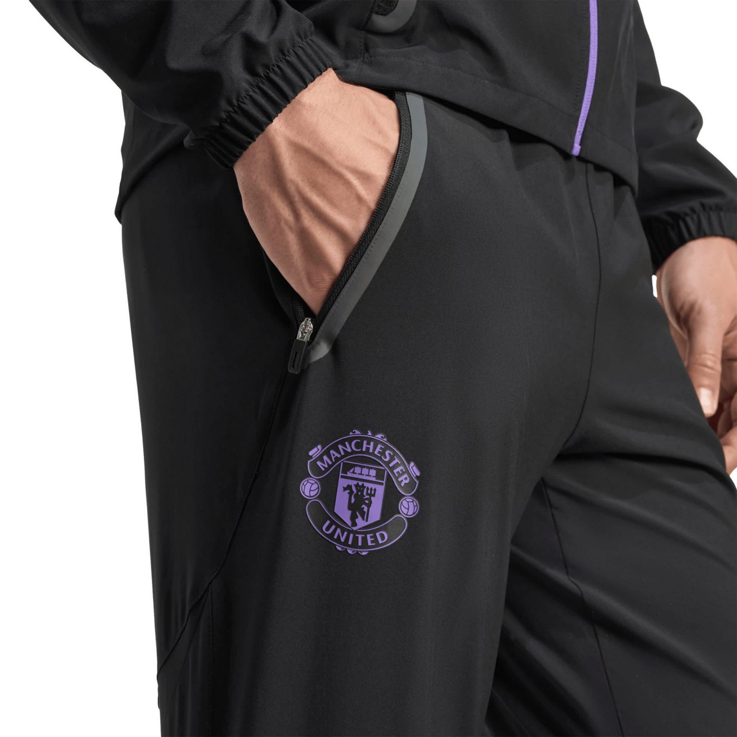 adidas Manchester United 2025 26 Tiro Vis Tech AEROREADY Travel Pants - view number 3