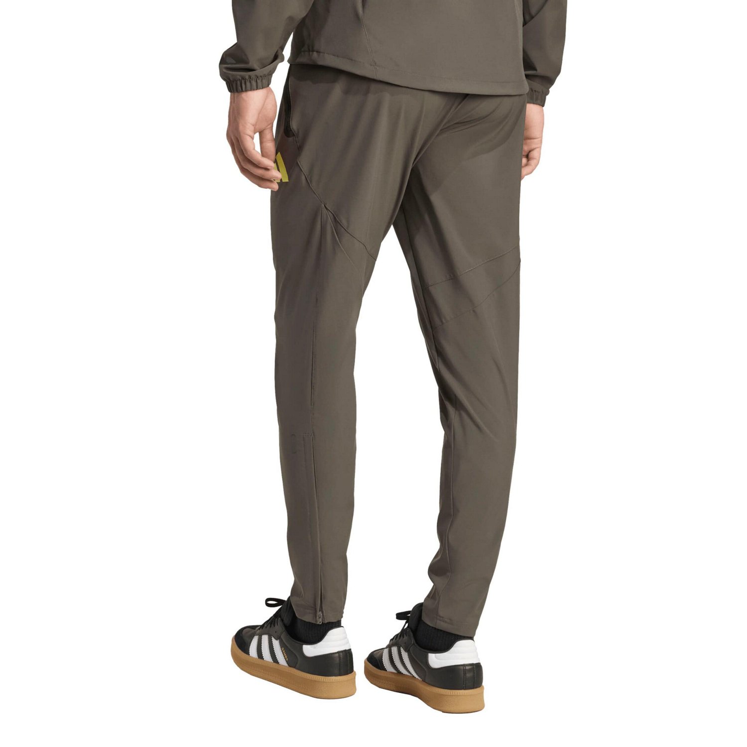 adidas Real Madrid 2025 26 Tiro Vis Tech AEROREADY Travel Pants - view number 2