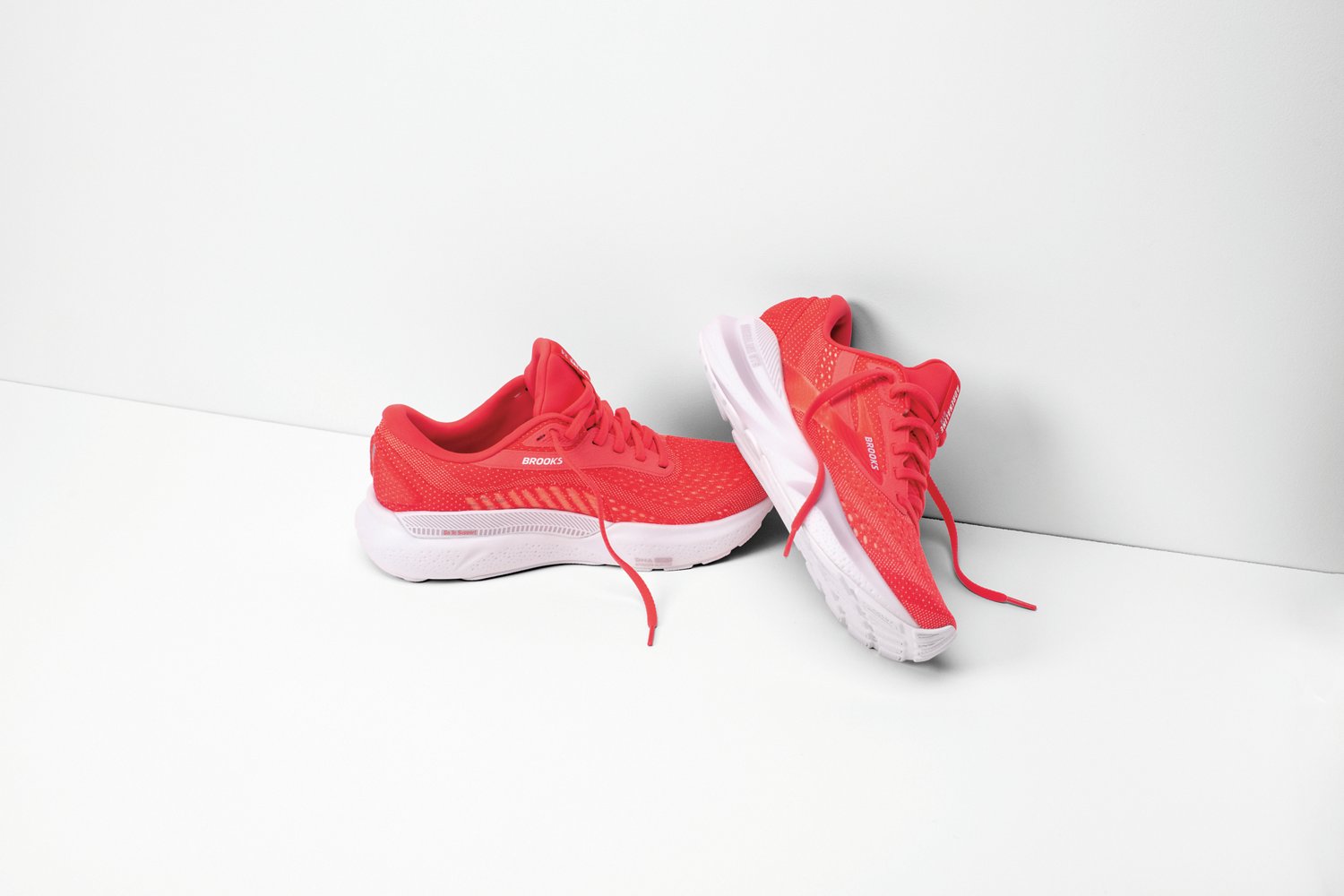 Brooks Women's Adrenaline GTS 24 Running Shoes                                                                                   - view number 8