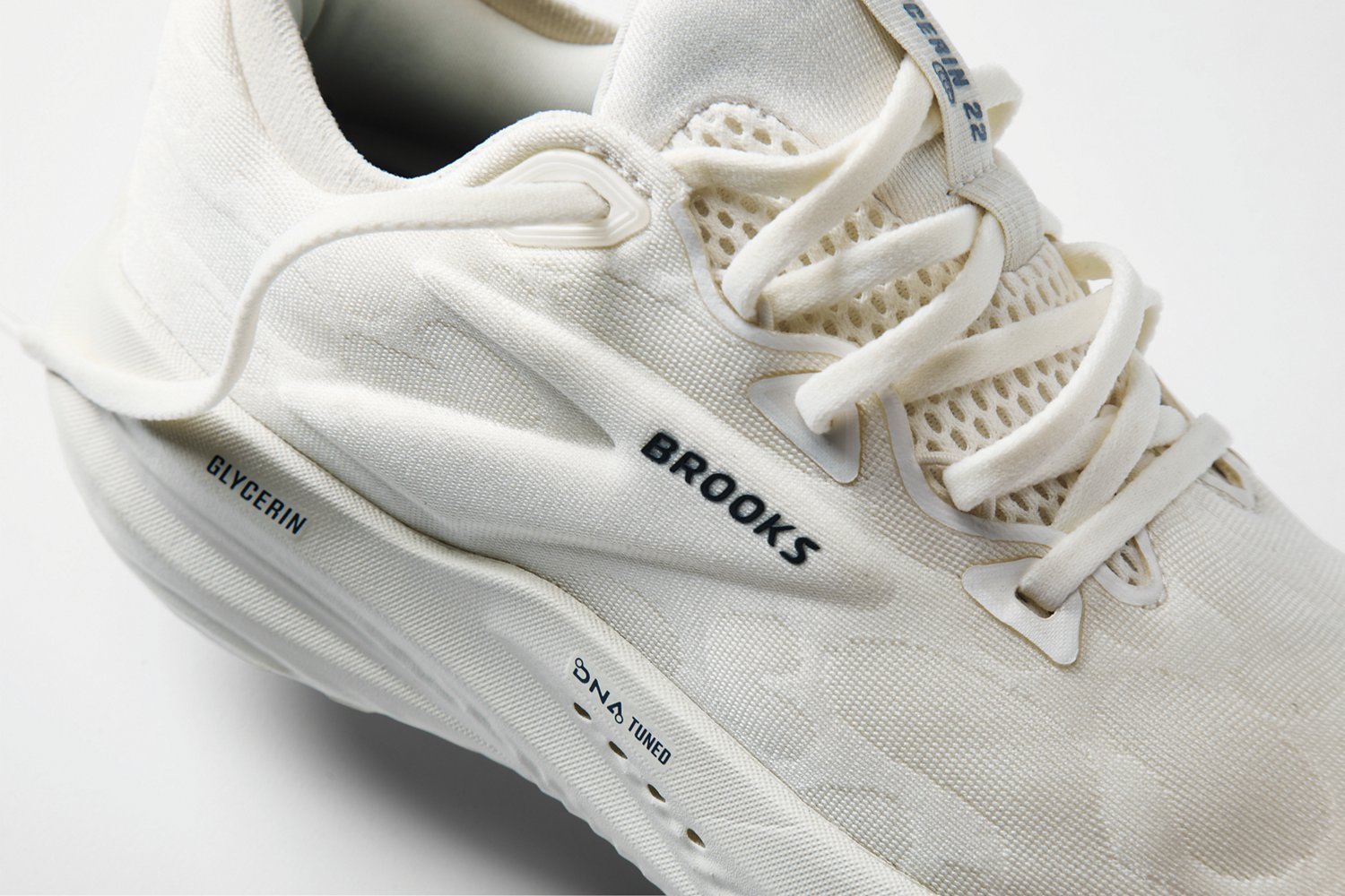 Brooks Women's Glycerin 22 Embossed Running Shoes                                                                                - view number 6