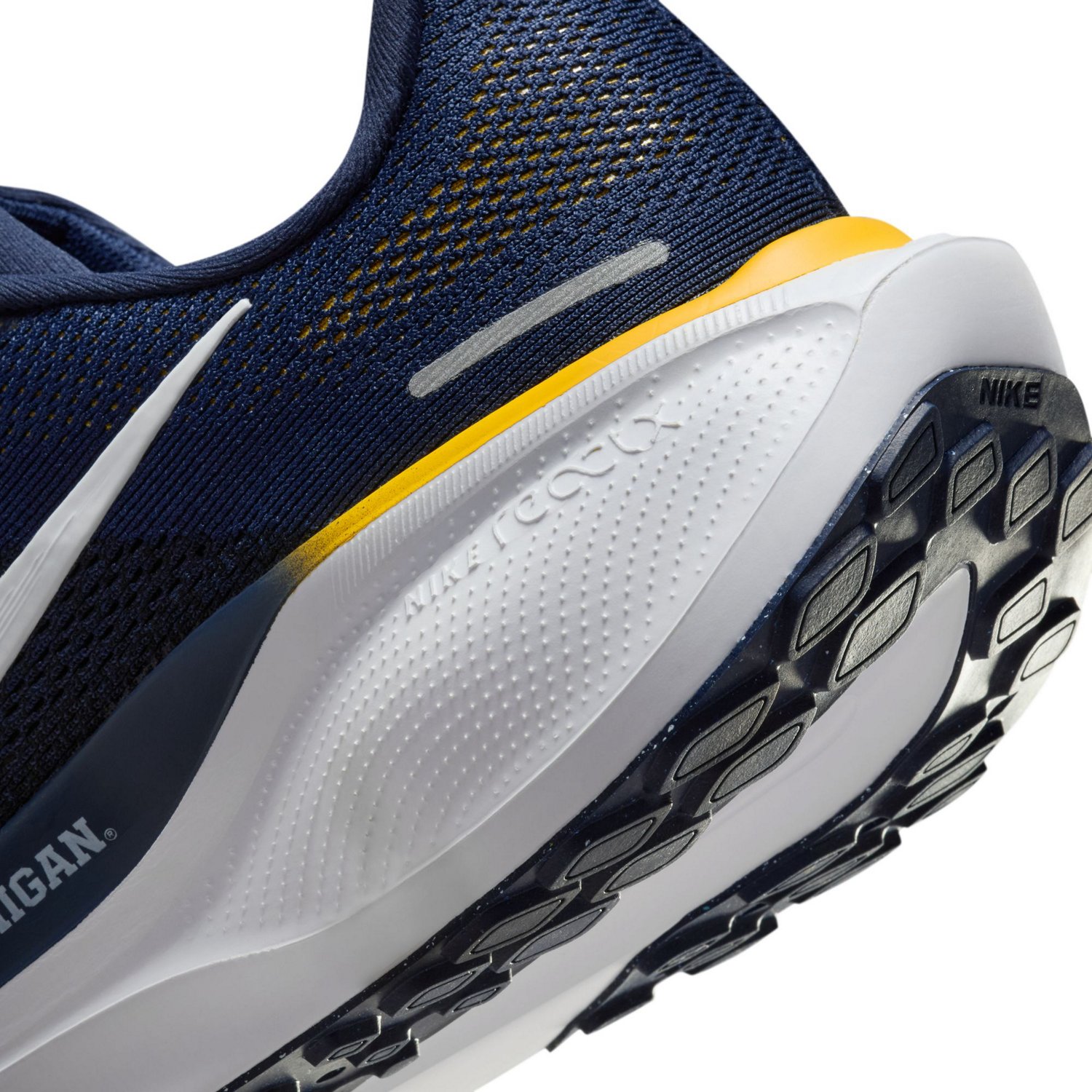 Nike Adult University of Michigan Zoom Pegasus 41 Running Shoes - view number 8