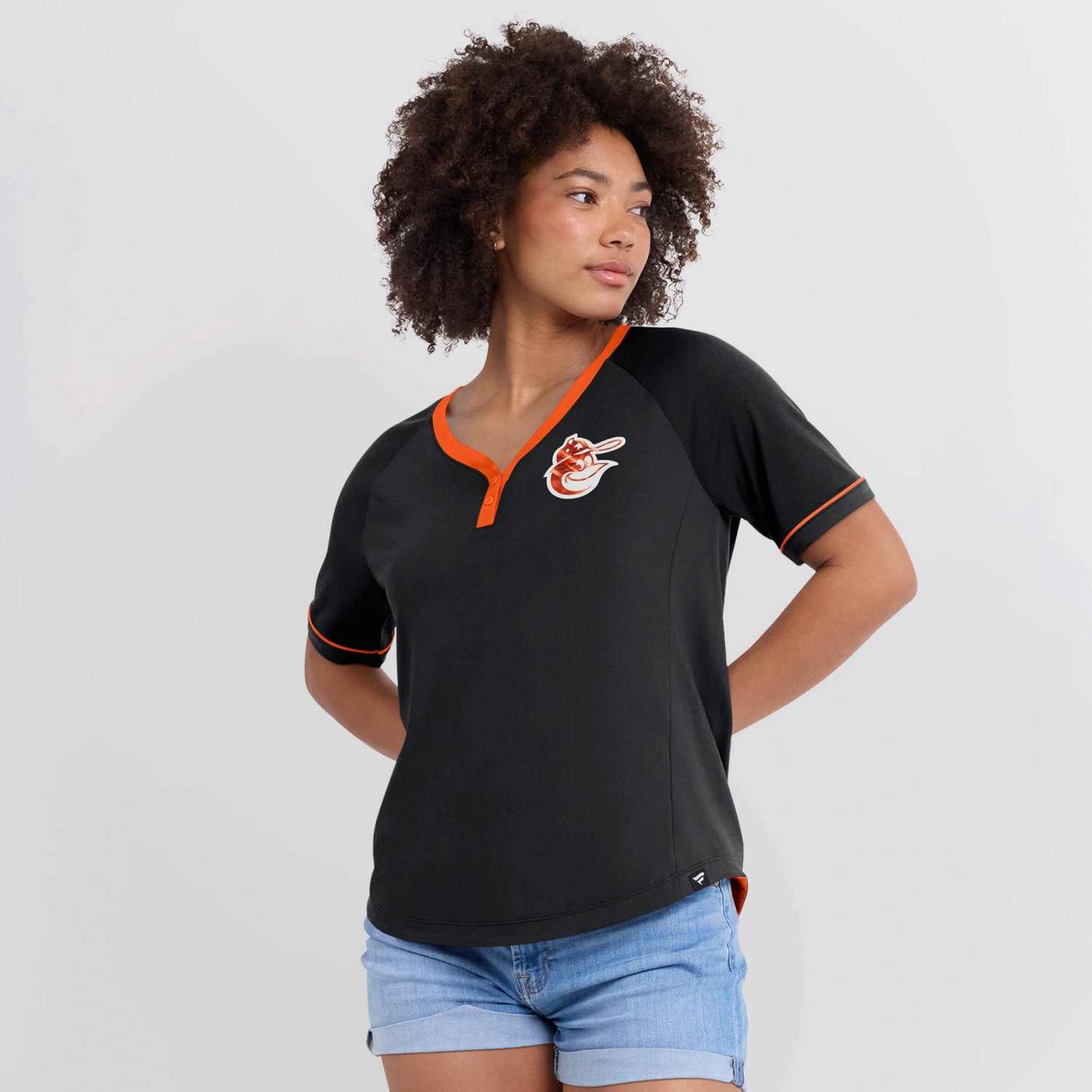 Fanatics Baltimore Orioles Cooperstown Collection League Diva Raglan V-Neck T-Shirt                                              - view number 4