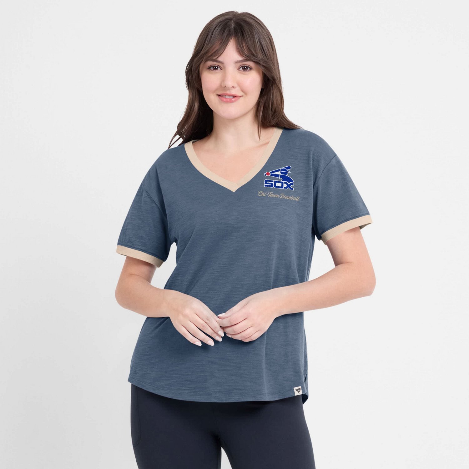 Fanatics Chicago White Sox Binge Worthy Stadium Slub V-Neck T-Shirt - view number 4