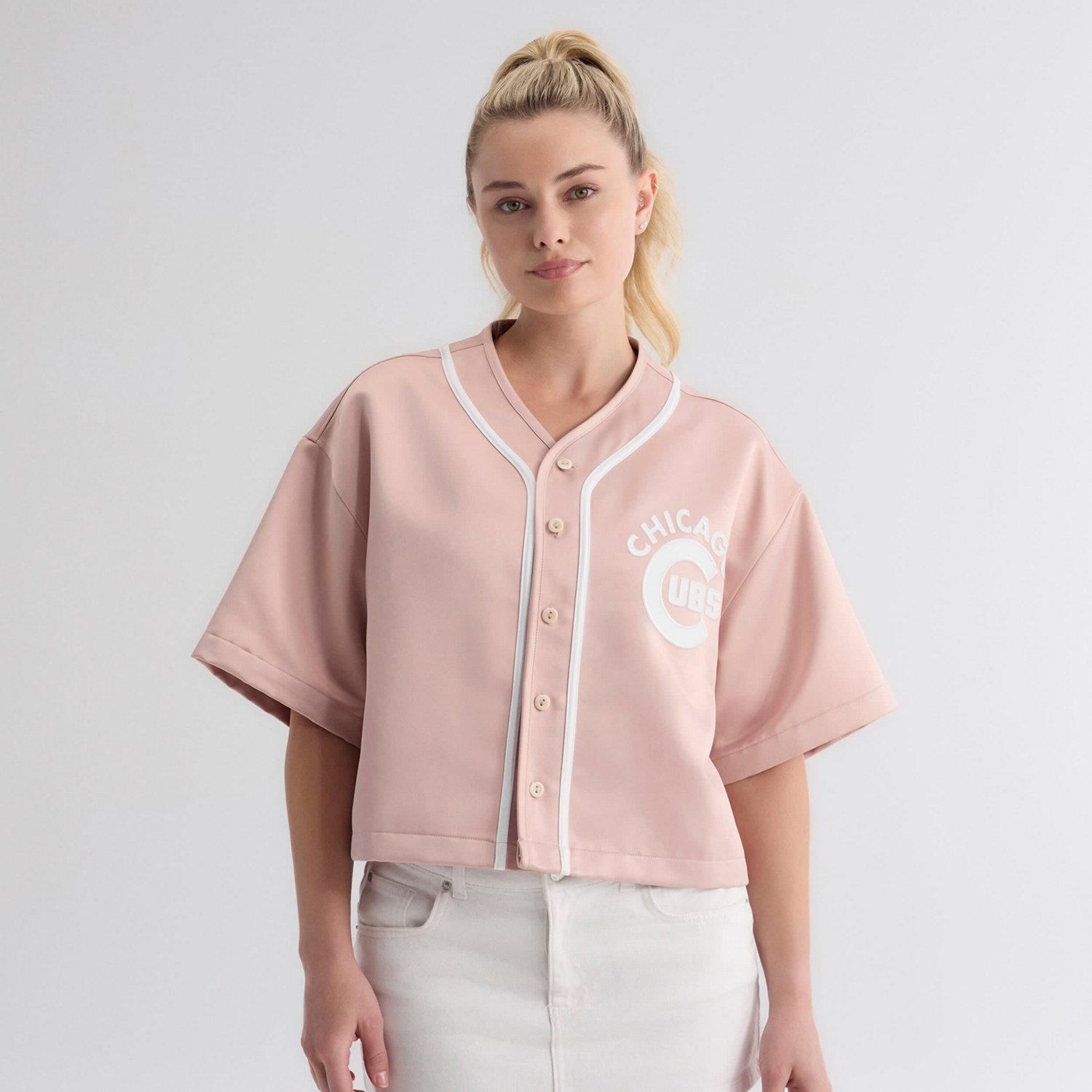 Fanatics Faded Chicago Cubs Iconic Full-Button Satin Baseball Top