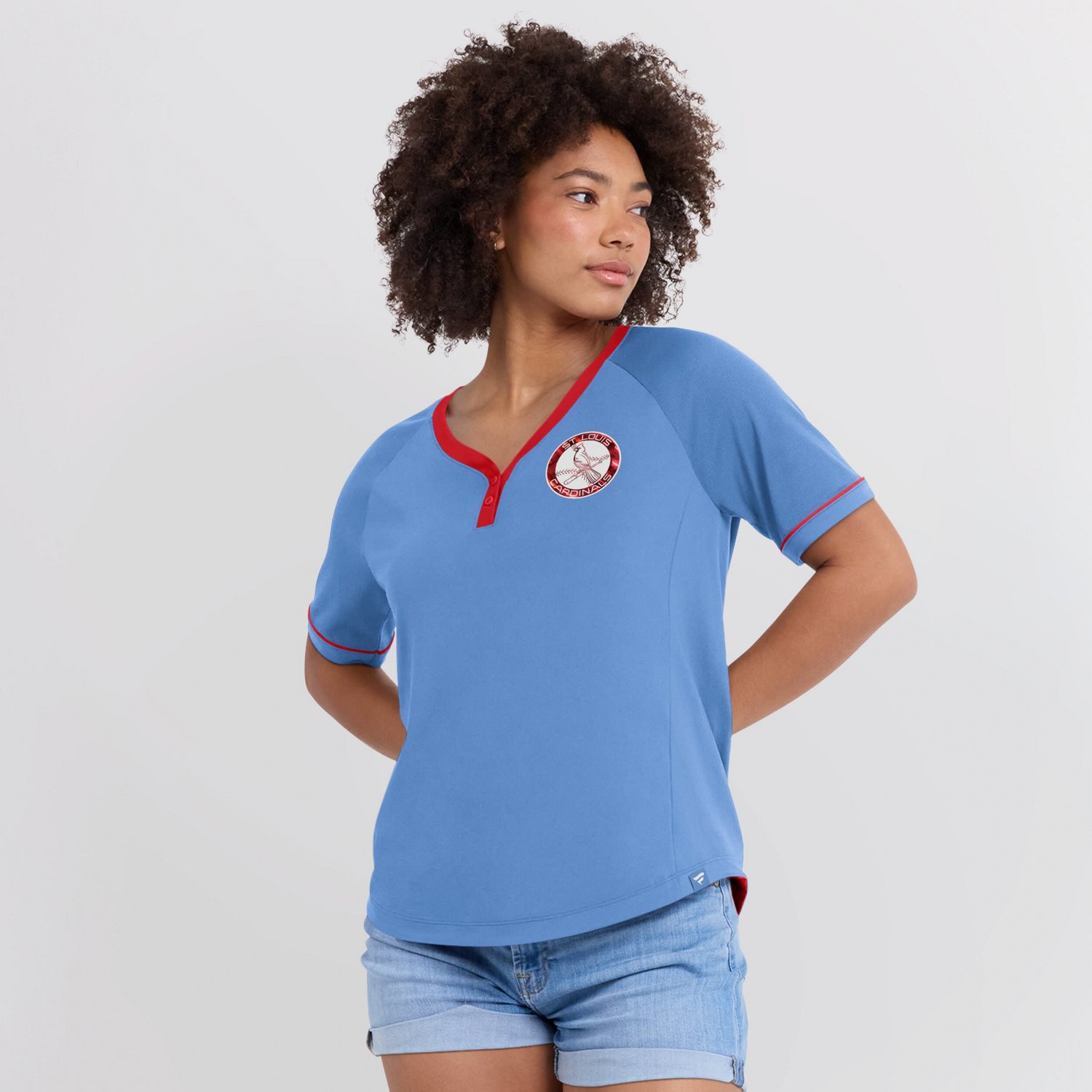 Fanatics Light St Louis Cardinals Cooperstown Collection League Diva V-Neck T-Shirt - view number 4