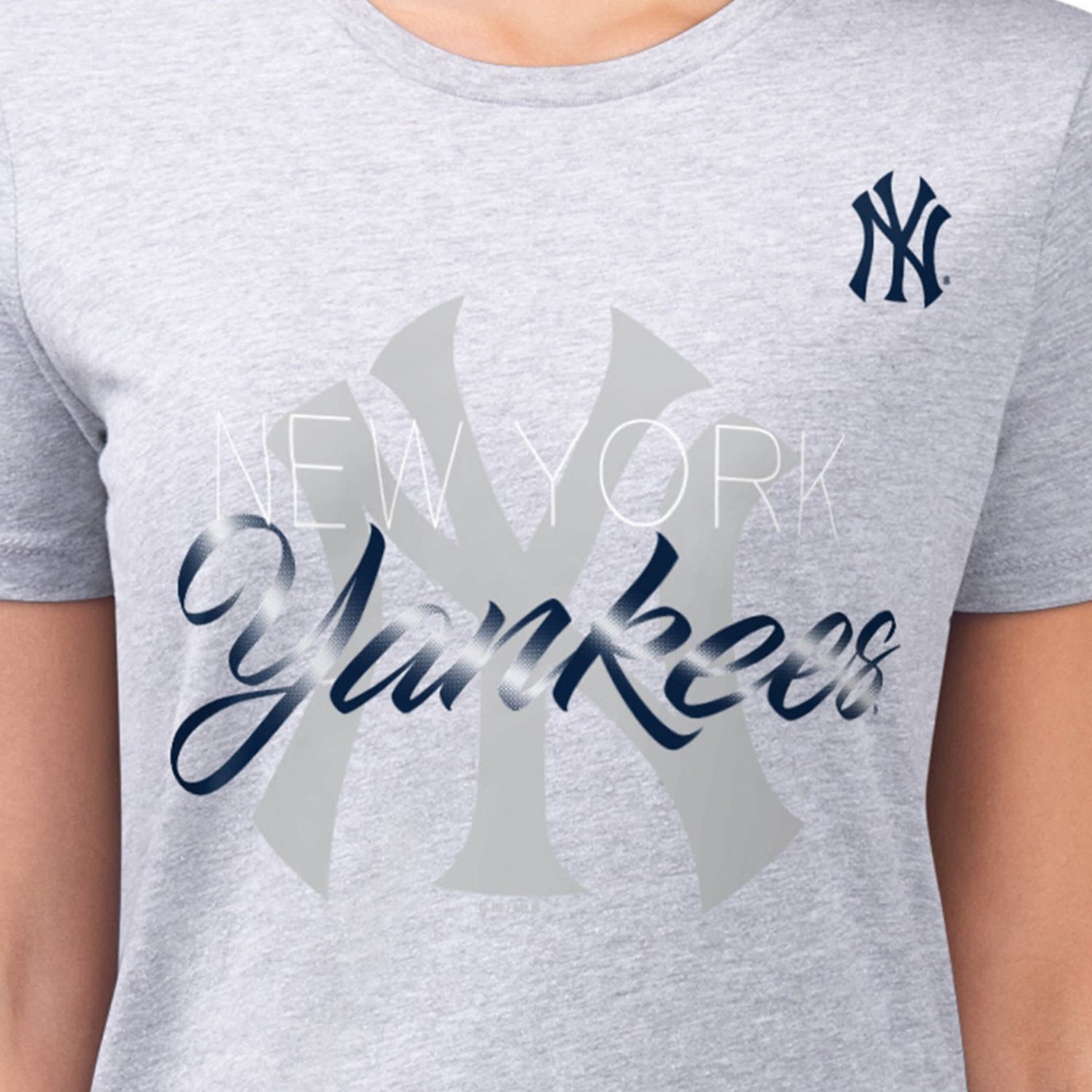 G-III 4Her by Carl Banks New York Yankees Super-Slim Fit Lightweight Shadow Logo Graphic T-Shirt - view number 3