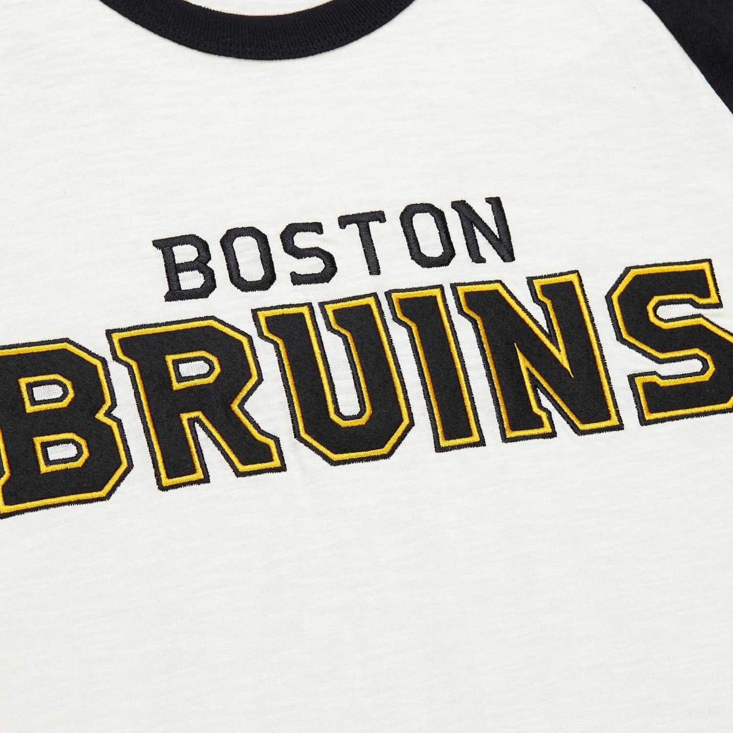 Mitchell  Ness Boston Bruins Legendary Slub Vintage Raglan Long Sleeve T-Shirt - view number 4