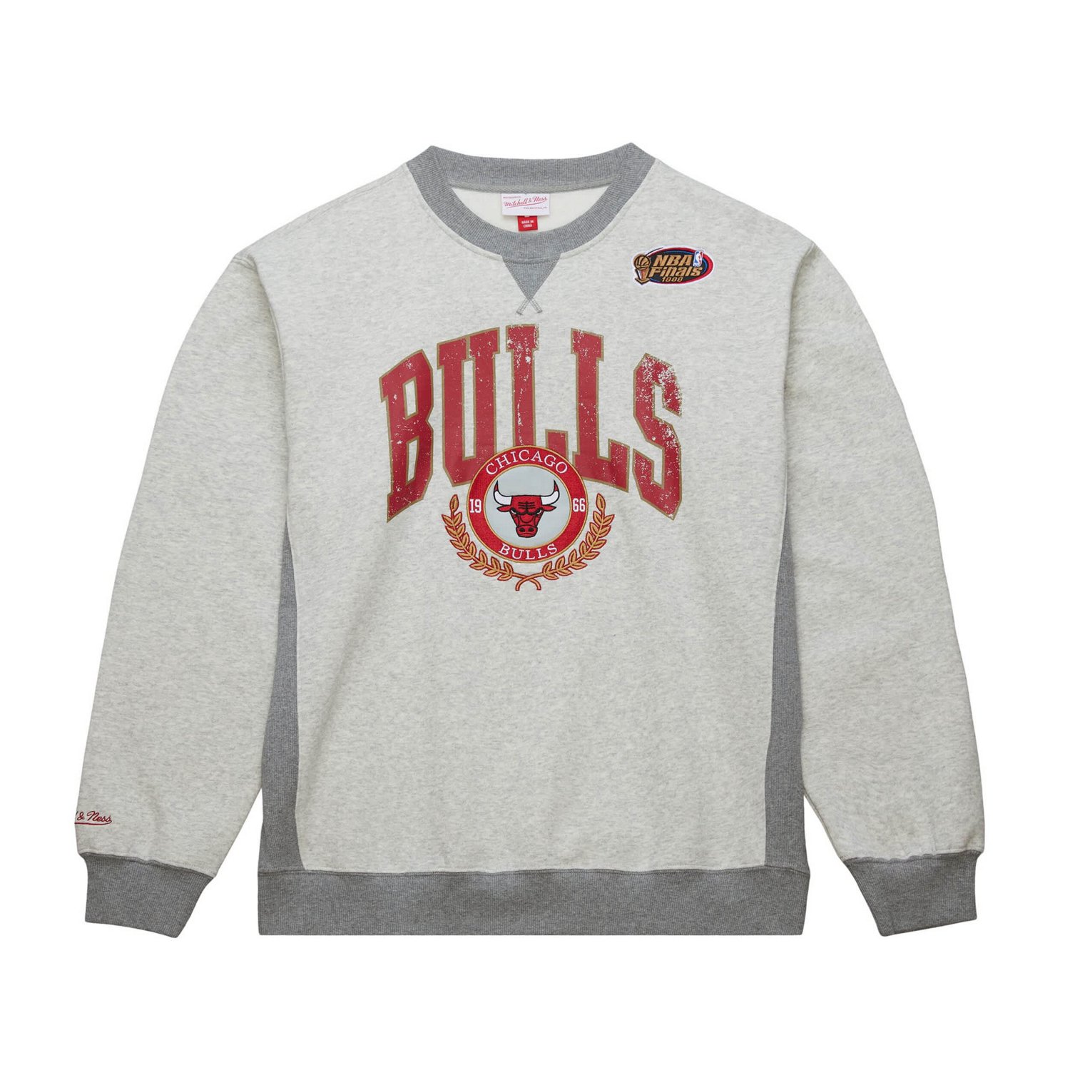 Mitchell  Ness Chicago Bulls Vintage Logo Pullover Sweatshirt - view number 2