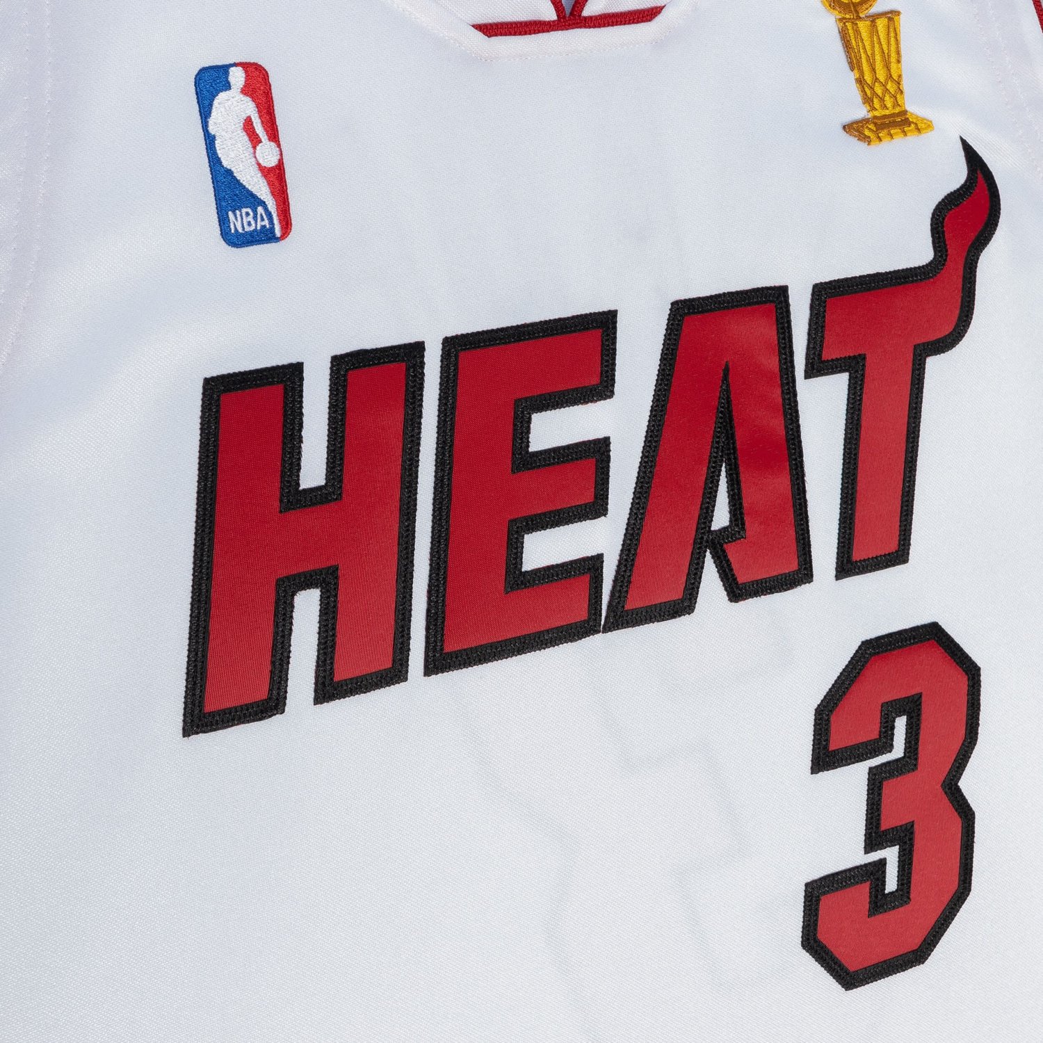 Mitchell  Ness Dwyane Wade Miami Heat 2005-06 Authentic Player Jersey - view number 4