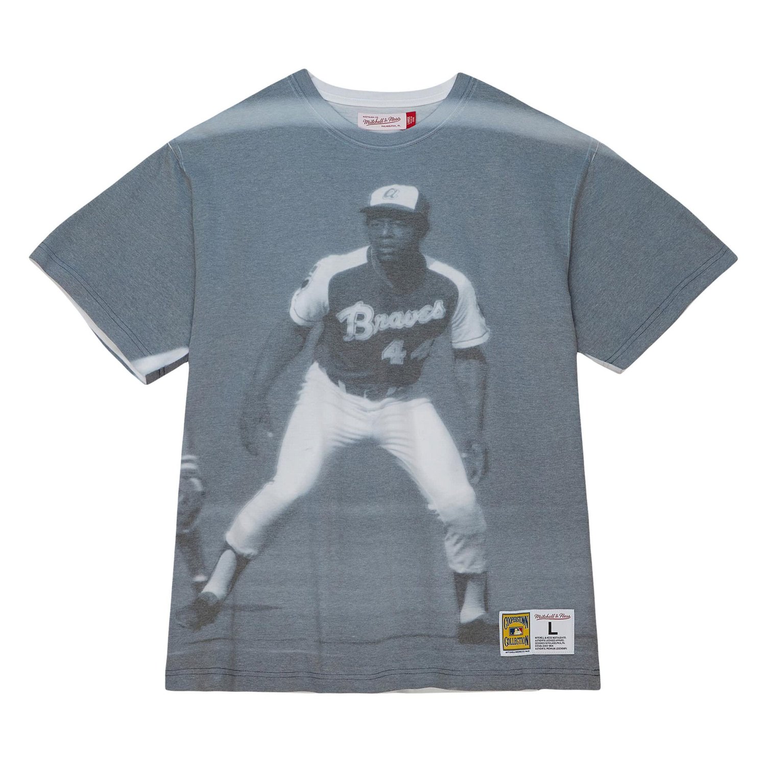 Mitchell  Ness Hank Aaron Atlanta Braves Cooperstown Collection Highlight Sublimated Player Graphic T-Shirt